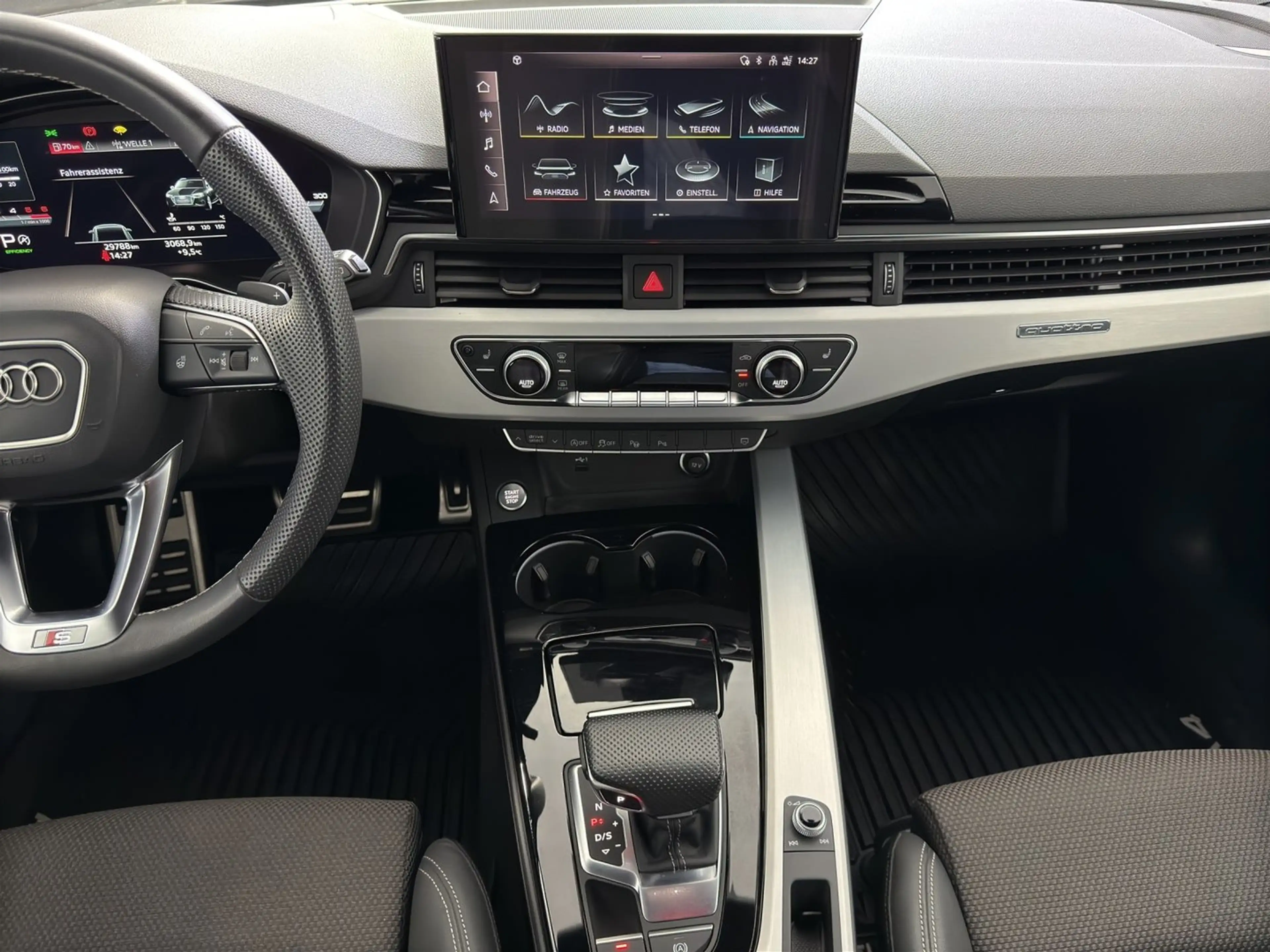 Audi A4 40 TDI quattro S line — photo 10