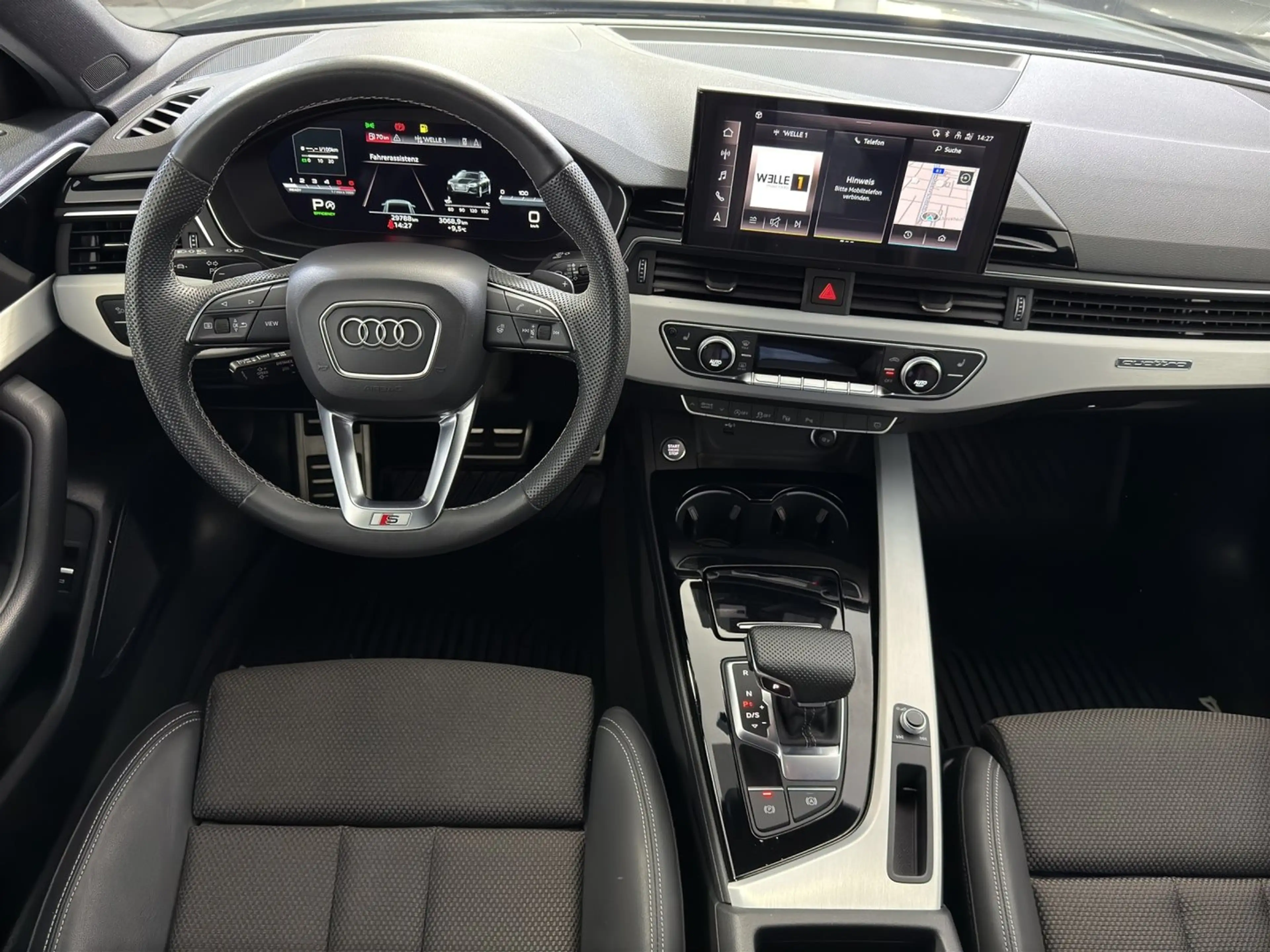 Audi A4 40 TDI quattro S line — photo 7