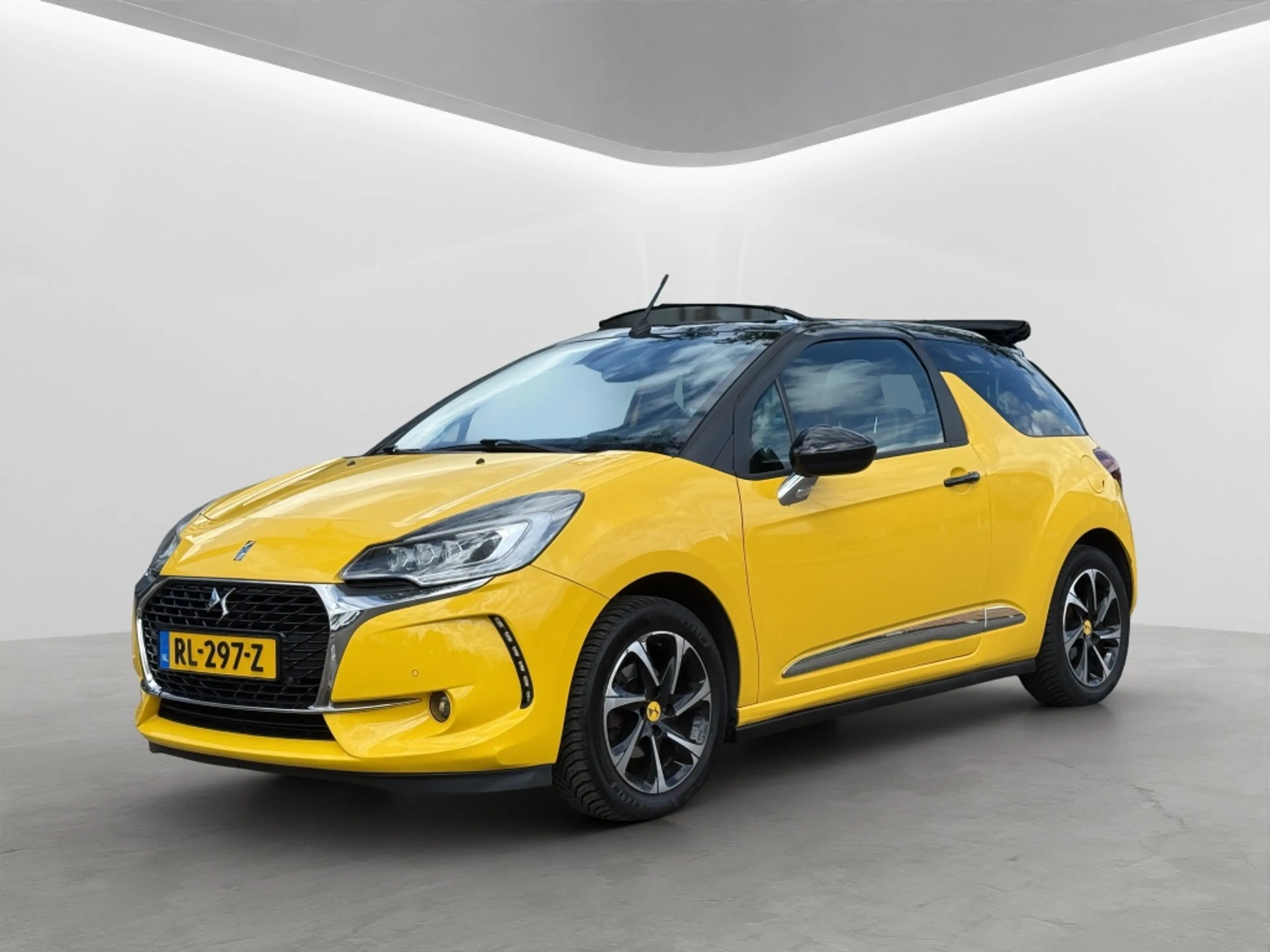 DS Automobiles DS 3 Cabrio 1.2 PureTech So Chic