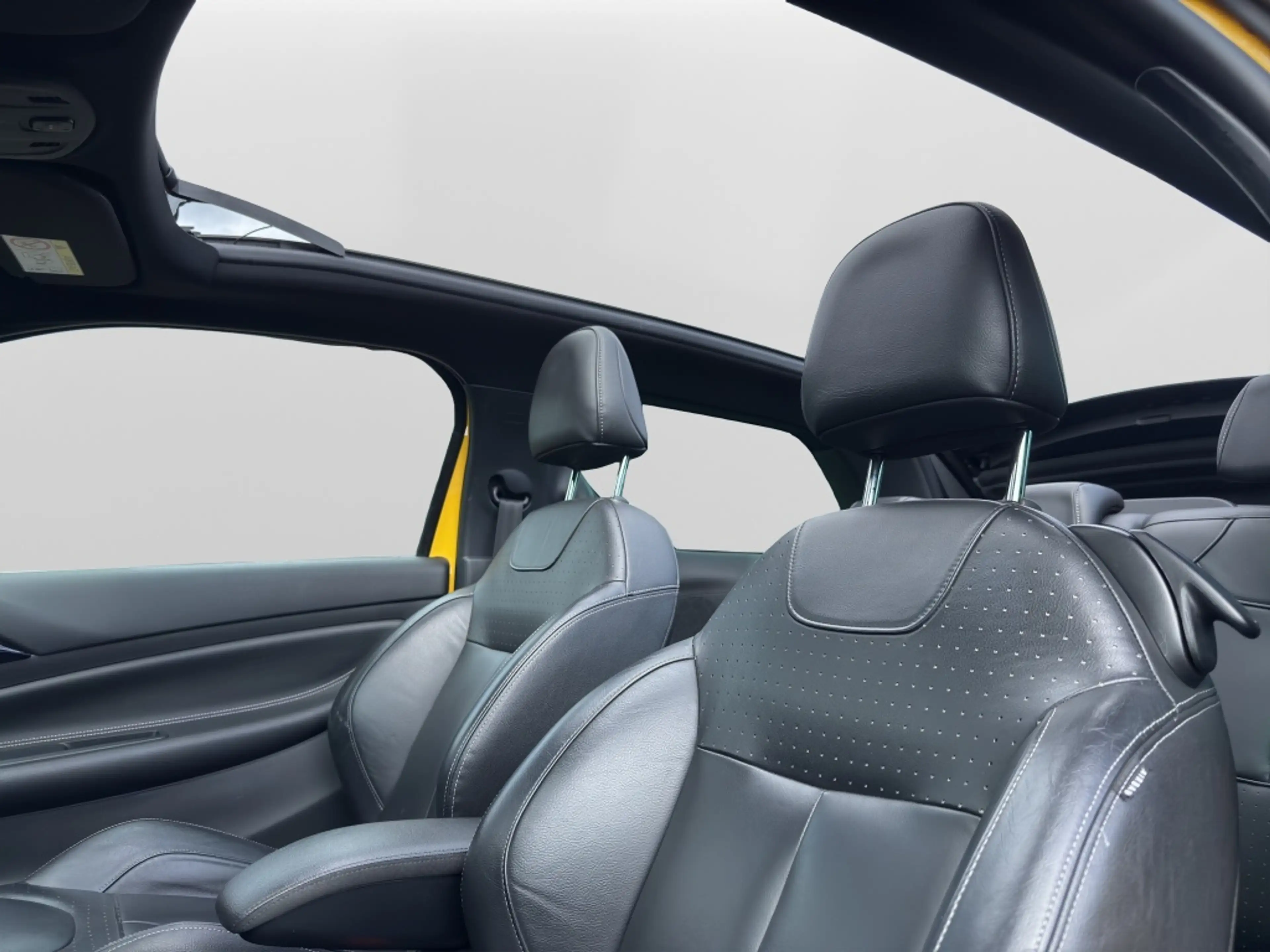 DS Automobiles DS 3 Cabrio 1.2 PureTech So Chic — photo 11