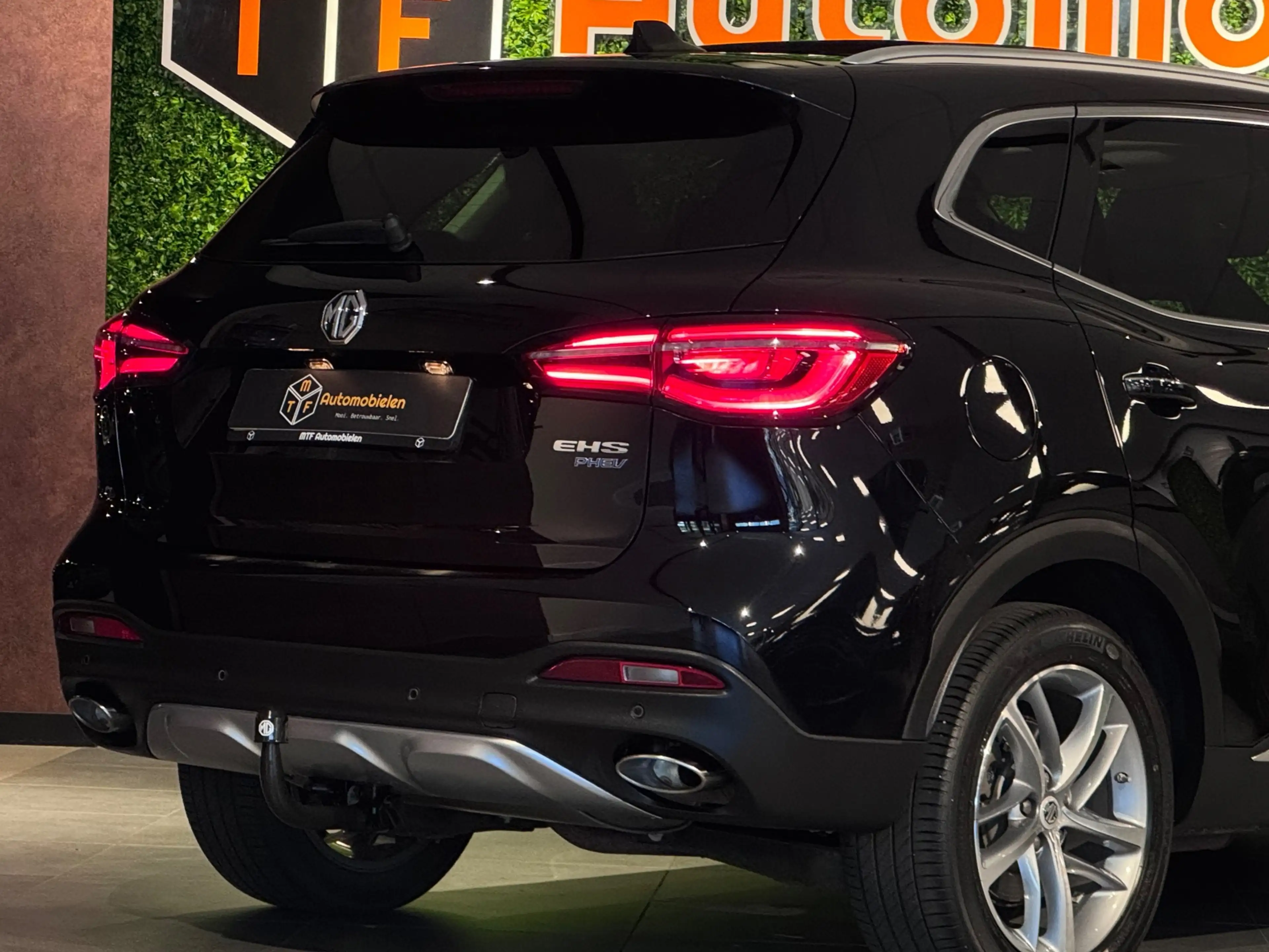 MG EHS 1.5 TGDI Luxury 258 PK PHEV |PANO|VIRTUAL|PROPVOL| — photo 8