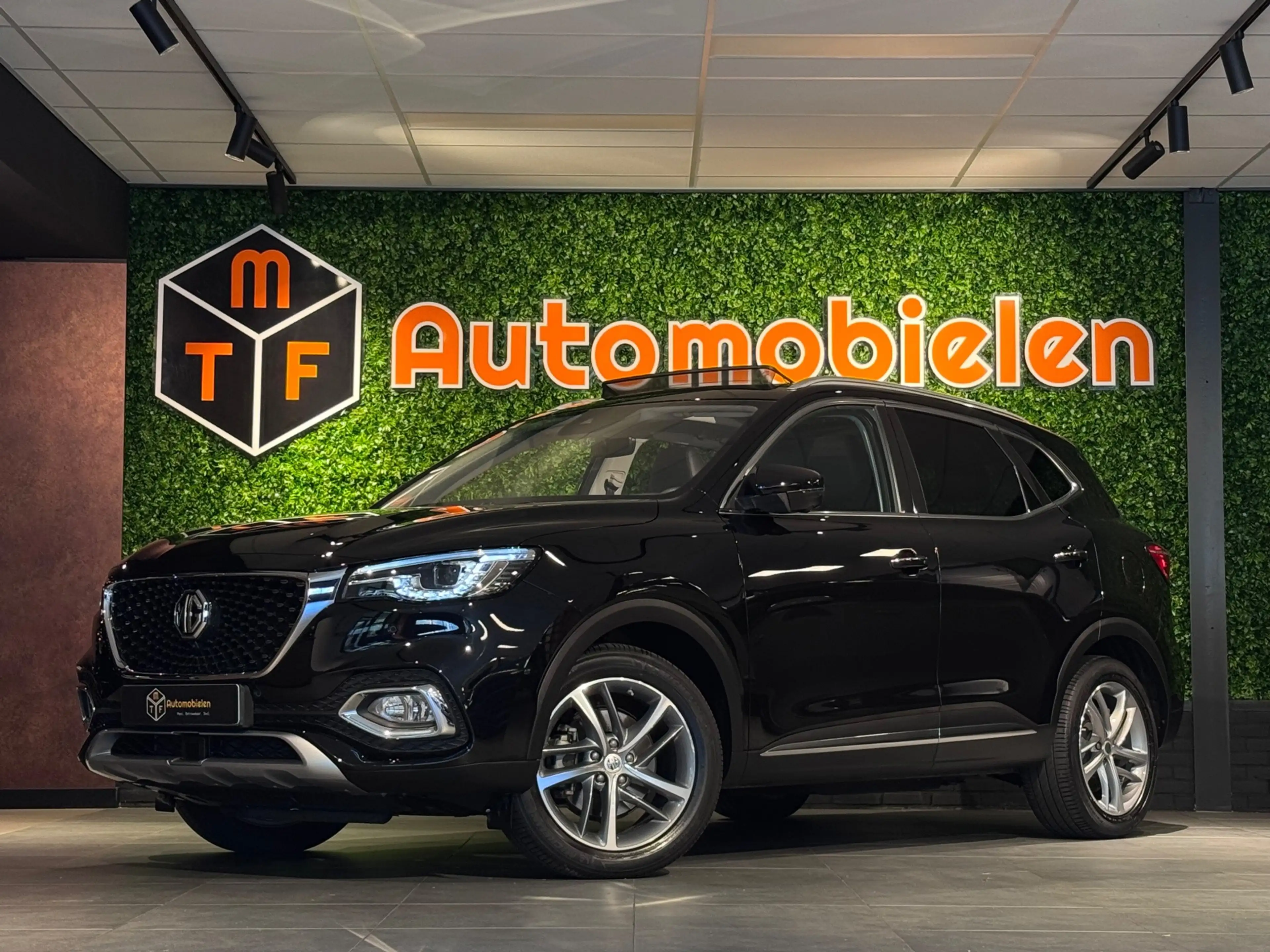 MG EHS 1.5 TGDI Luxury 258 PK PHEV |PANO|VIRTUAL|PROPVOL|