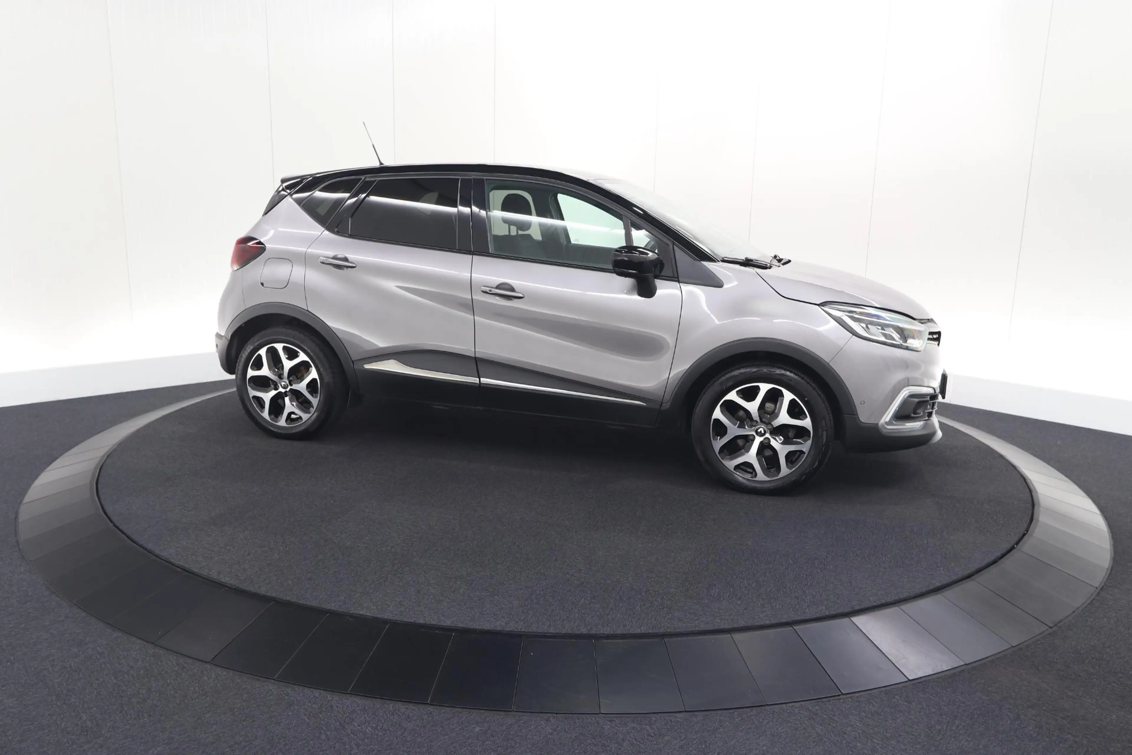 Renault Captur TCe 150 EDC Intens | Camera | Dodehoekdetectie | R — photo 4