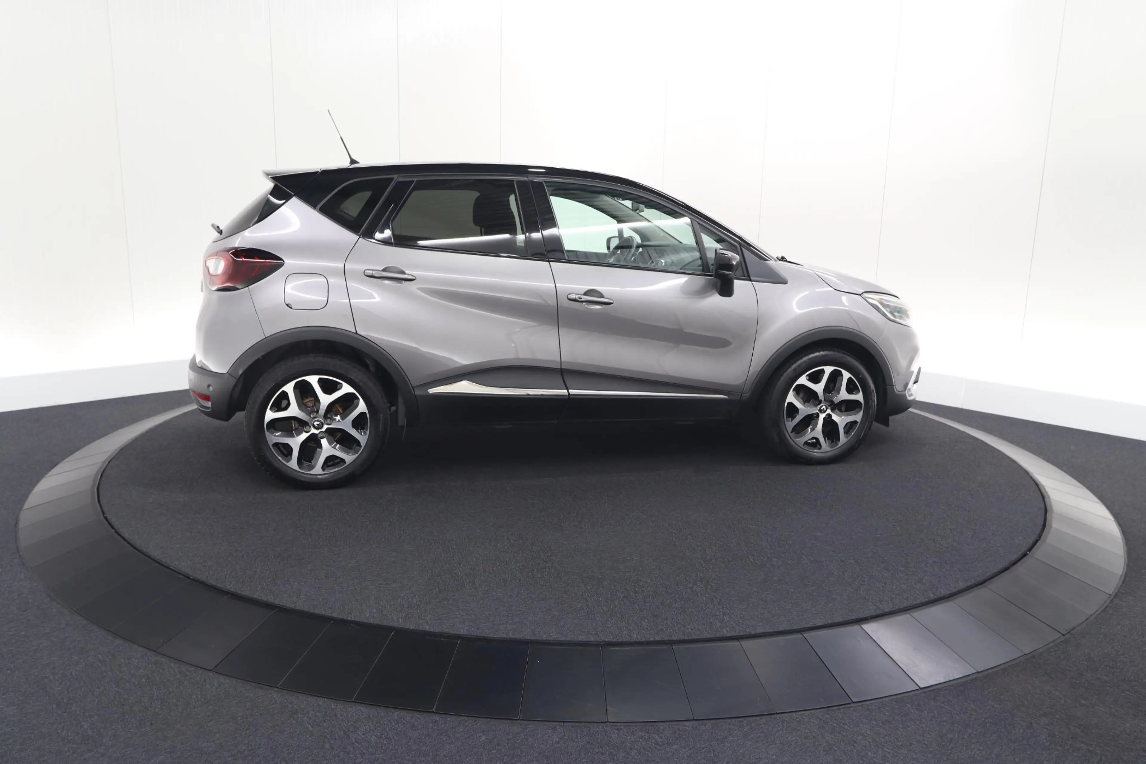 Renault Captur TCe 150 EDC Intens | Camera | Dodehoekdetectie | R — photo 7
