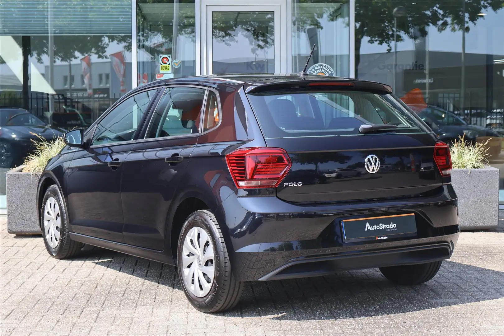 Volkswagen Polo 1.0 TSI 80pk Comfortline AppleCarplay | Airco | Cr Zwart - 2
