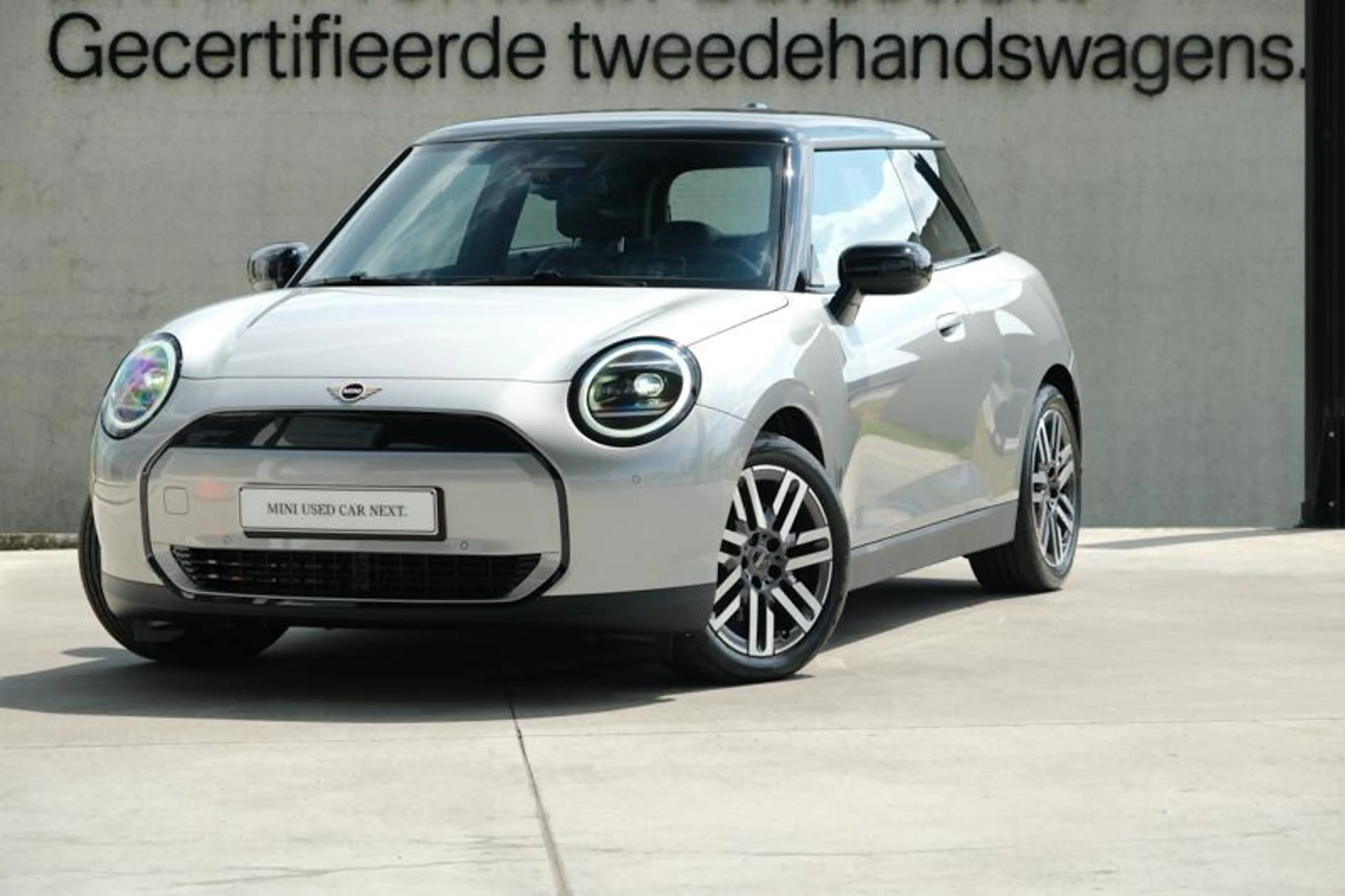 MINI Cooper E Cooper E Classic | HUD |
