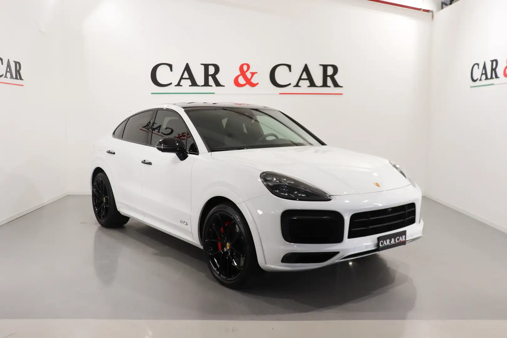 Porsche Cayenne GTS Coupe 4.0 5p Tiptronic Bianco - 1