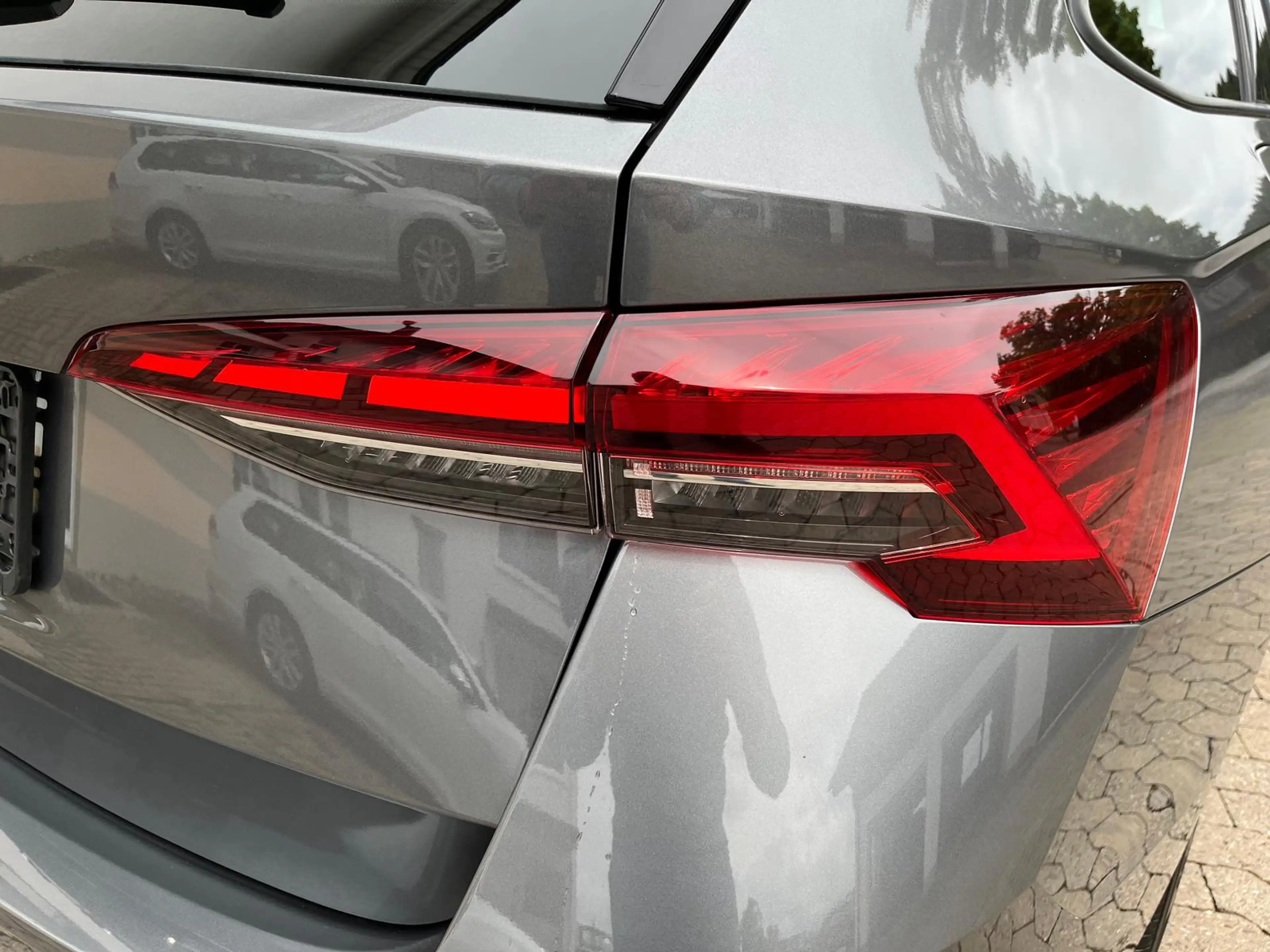 Skoda Octavia 2.0 TDI DSG Selection NAVI LED AHK ACC — photo 8