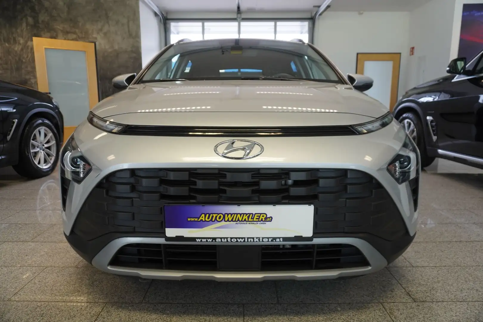 Hyundai BAYON 1,0 T-GDI Trend Line Aut. LED/PDC/Klima Silber - 2