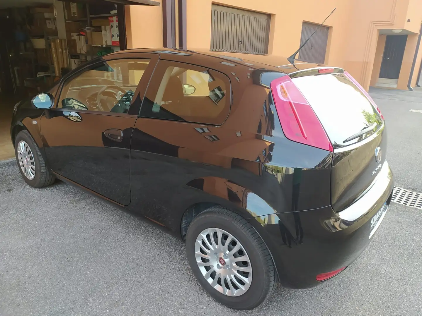Fiat Punto 3p 1.2 Street (easy) Nero - 2