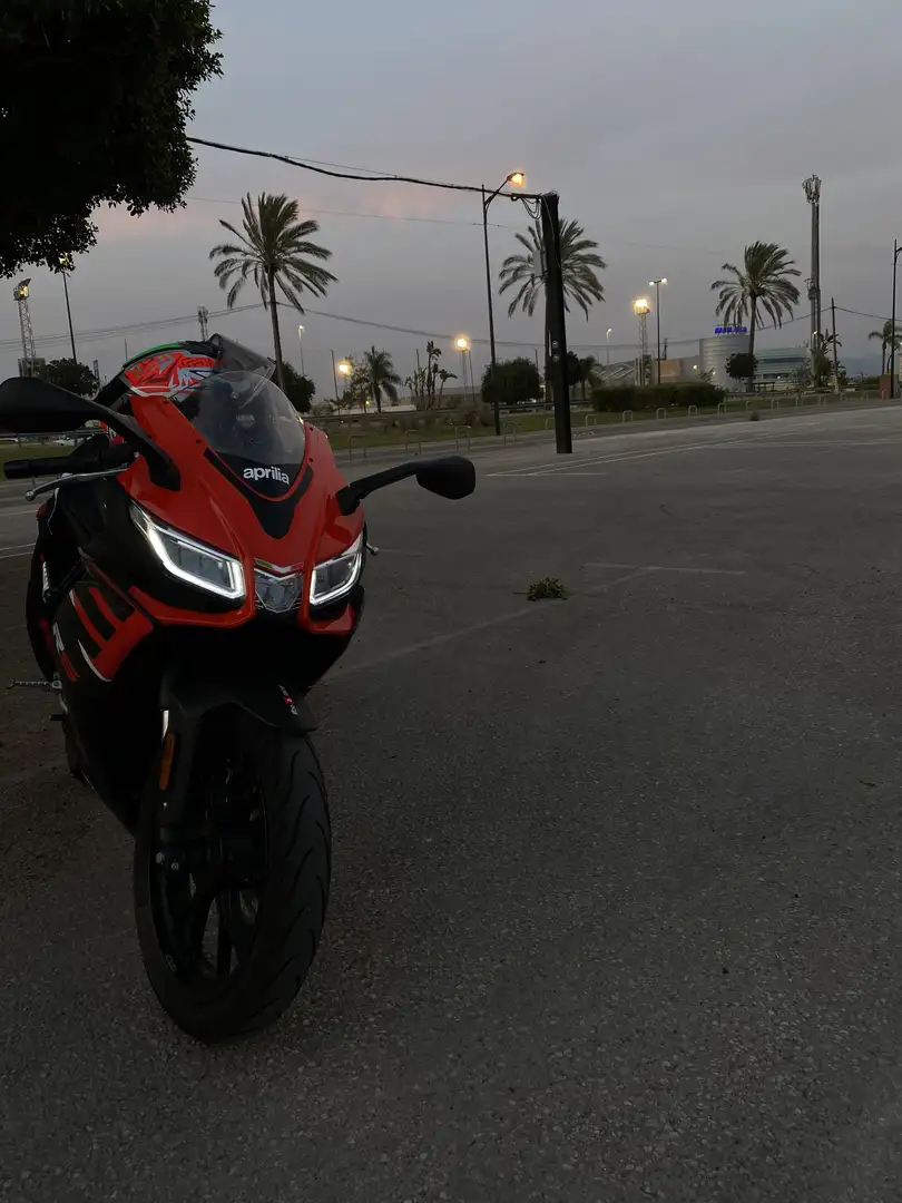Aprilia RS 125 - 1