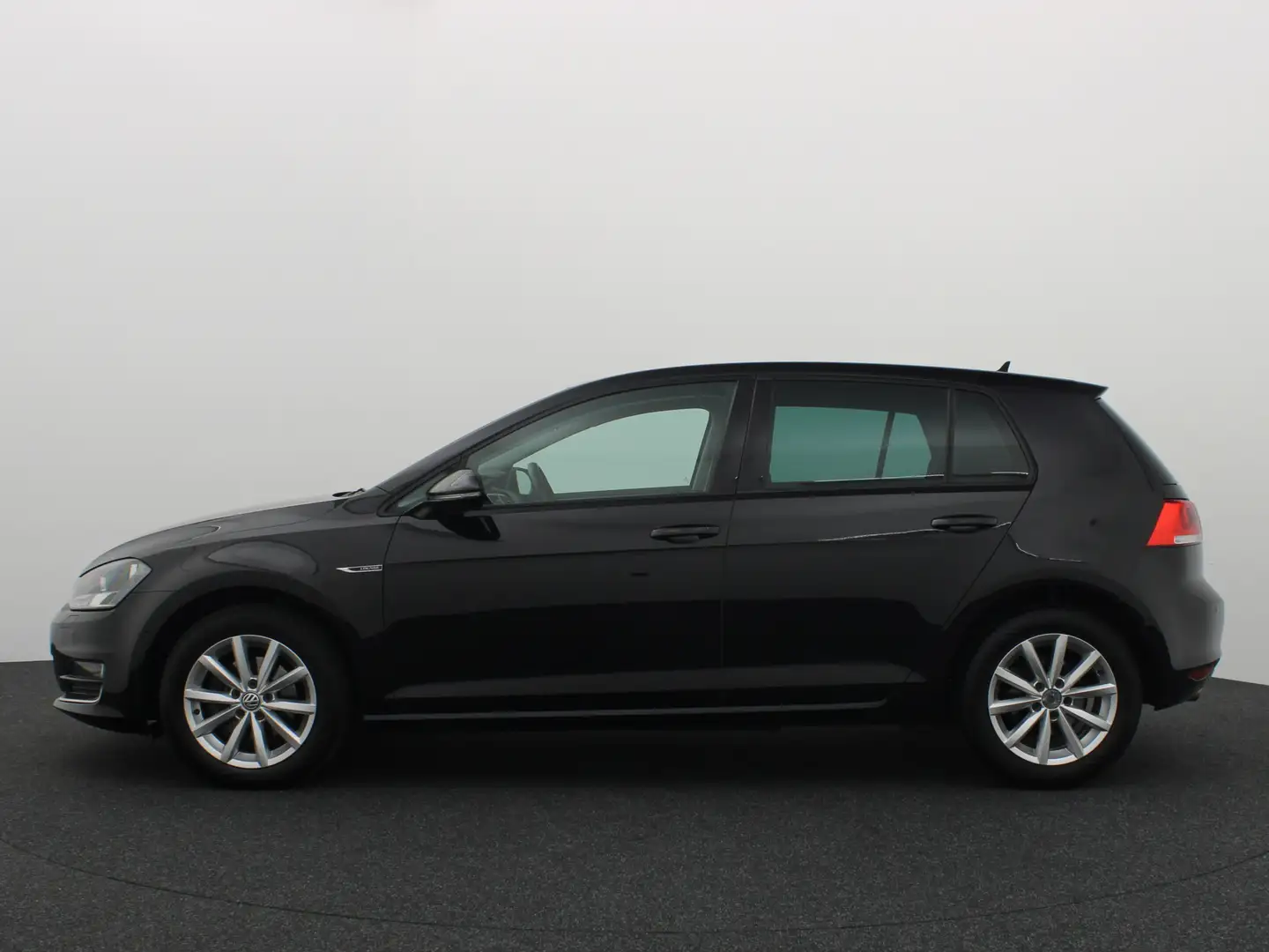 Volkswagen Golf 1.6 TDI Comfortline NAVI / CLIMA / PDC / BLUETOOTH Schwarz - 2
