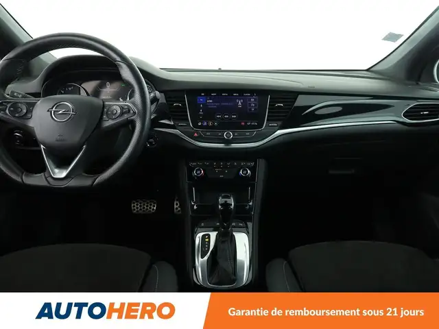 Opel Astra view 12