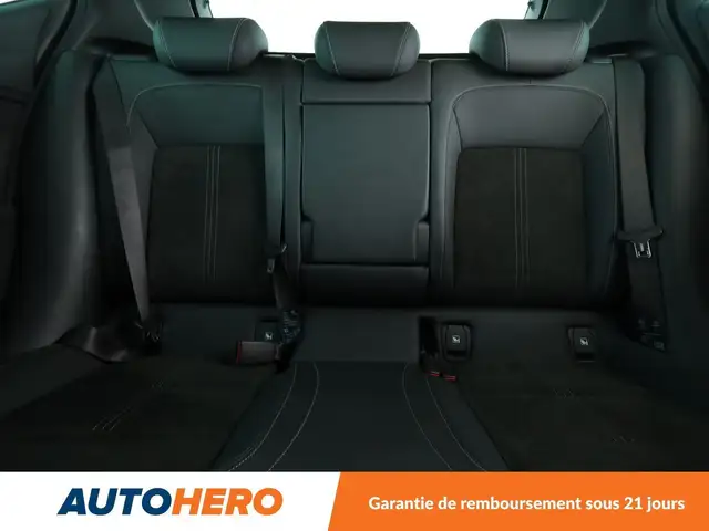 Opel Astra view 15