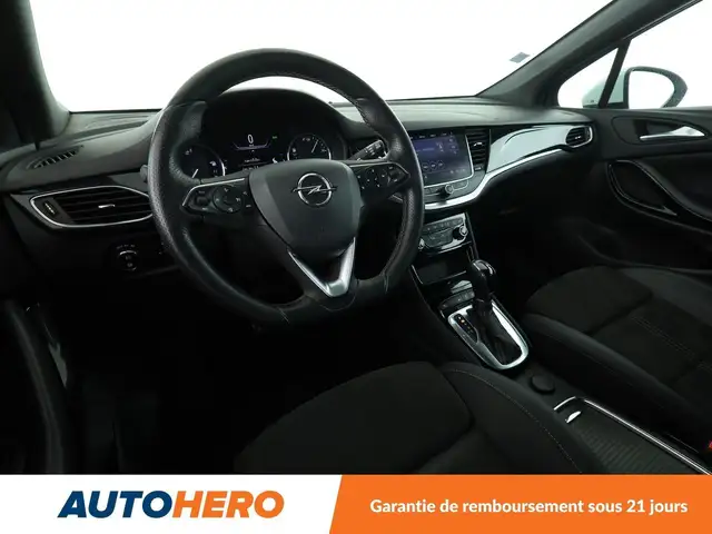 Opel Astra view 11