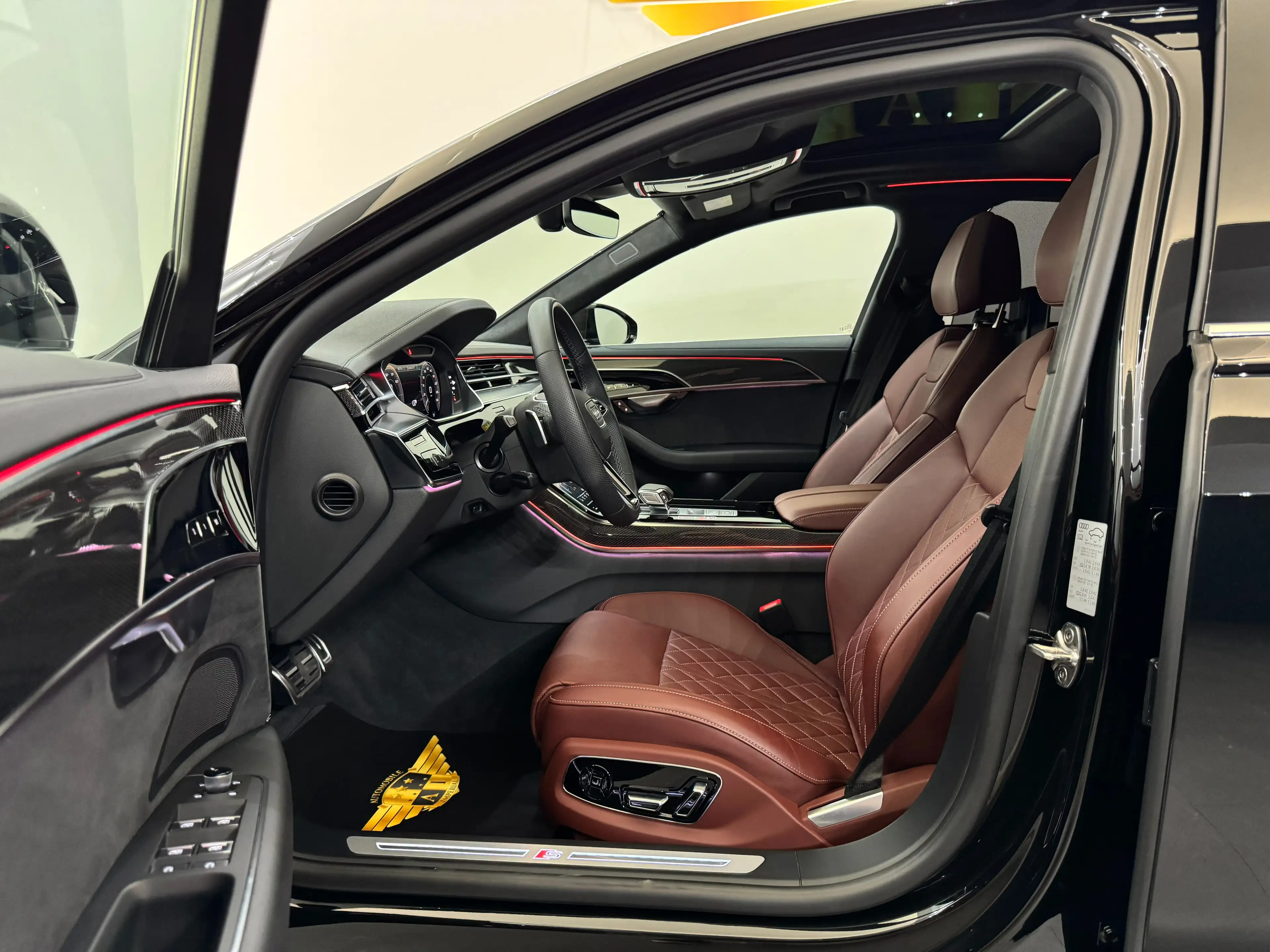 Audi A8 60 TFSIe Quattro // SOFT-CLOSE // PANO //MASSAGE// — photo 12
