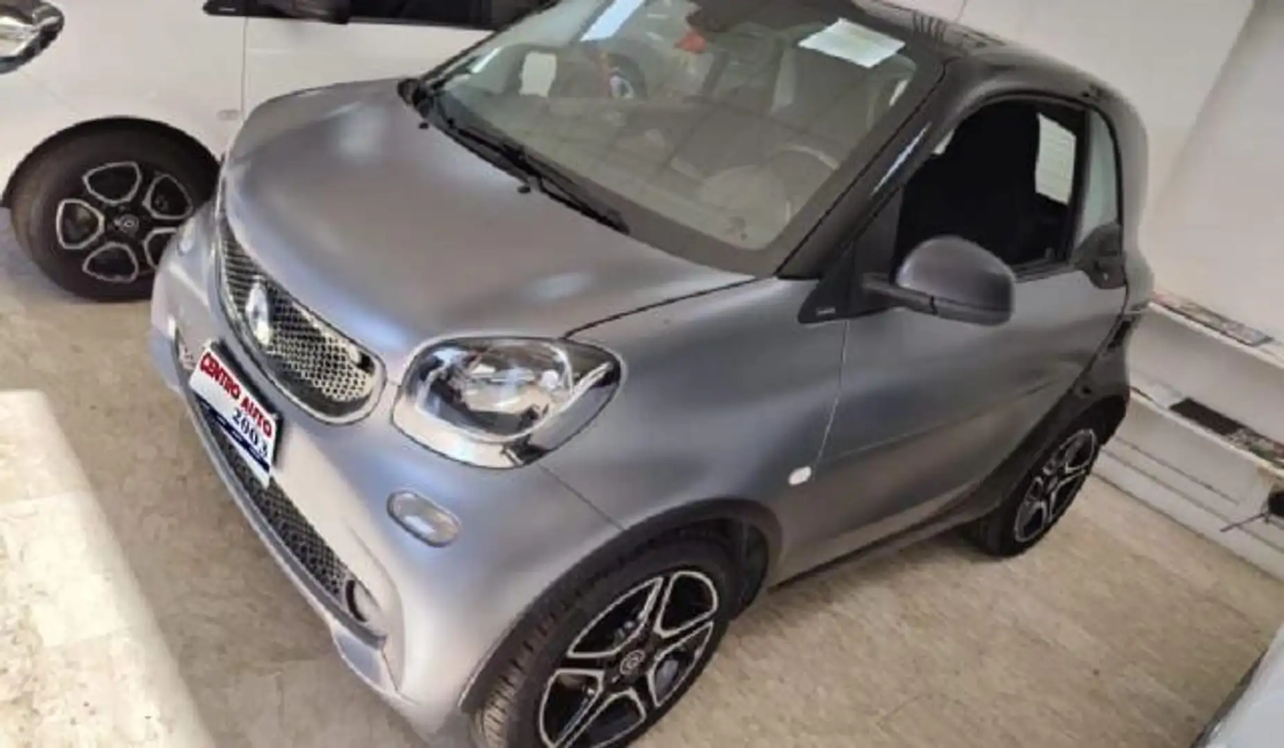 smart forTwo 70 1.0 twinamic Urban Blanc - 1