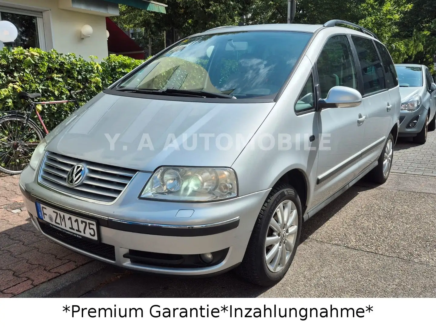 Volkswagen Sharan Sportline 2.0 Tdi*Xenon*7Sitze*AHK Stříbrná - 1