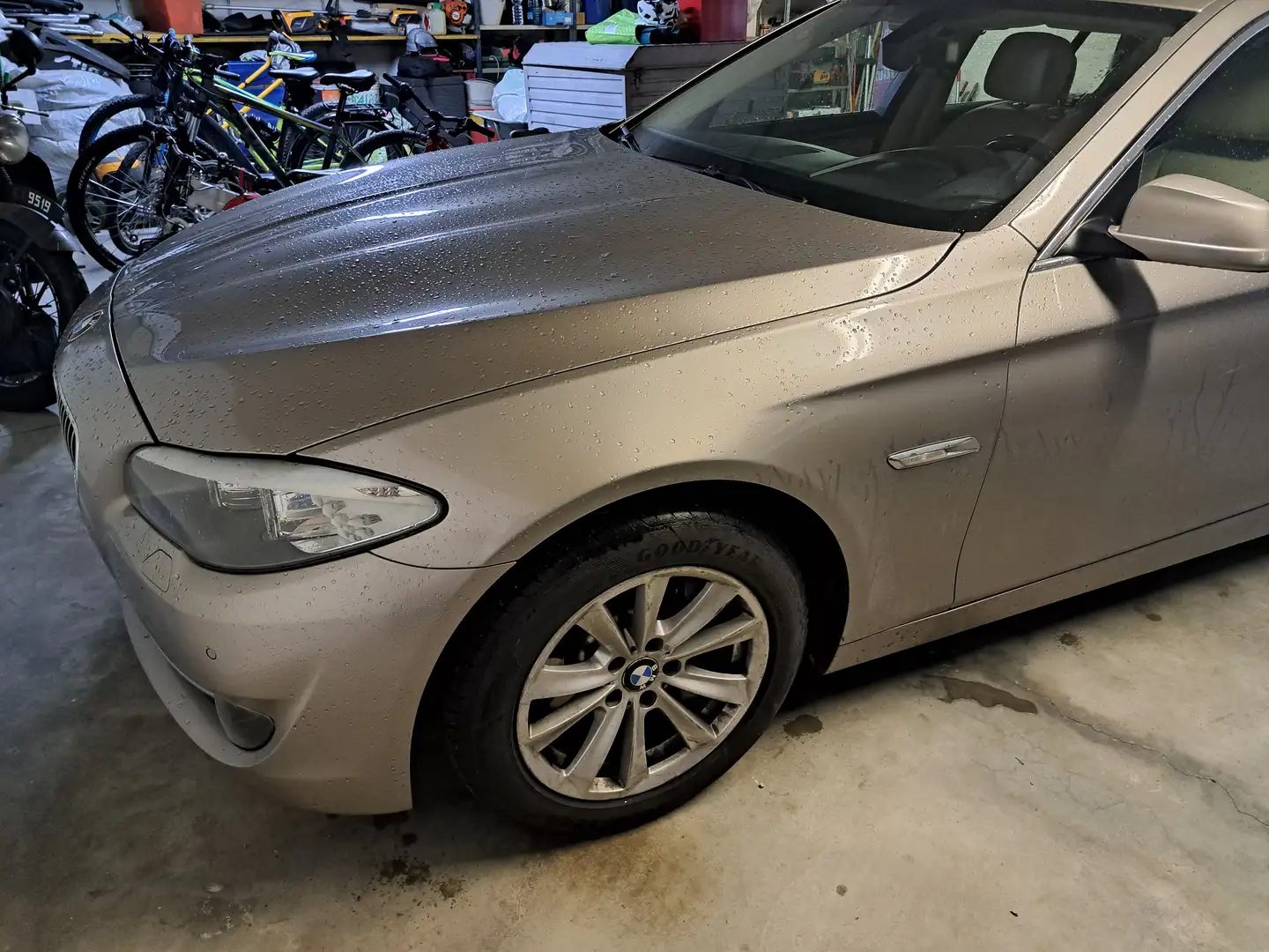 BMW 530 530d Touring xdrive futura Grigio - 1