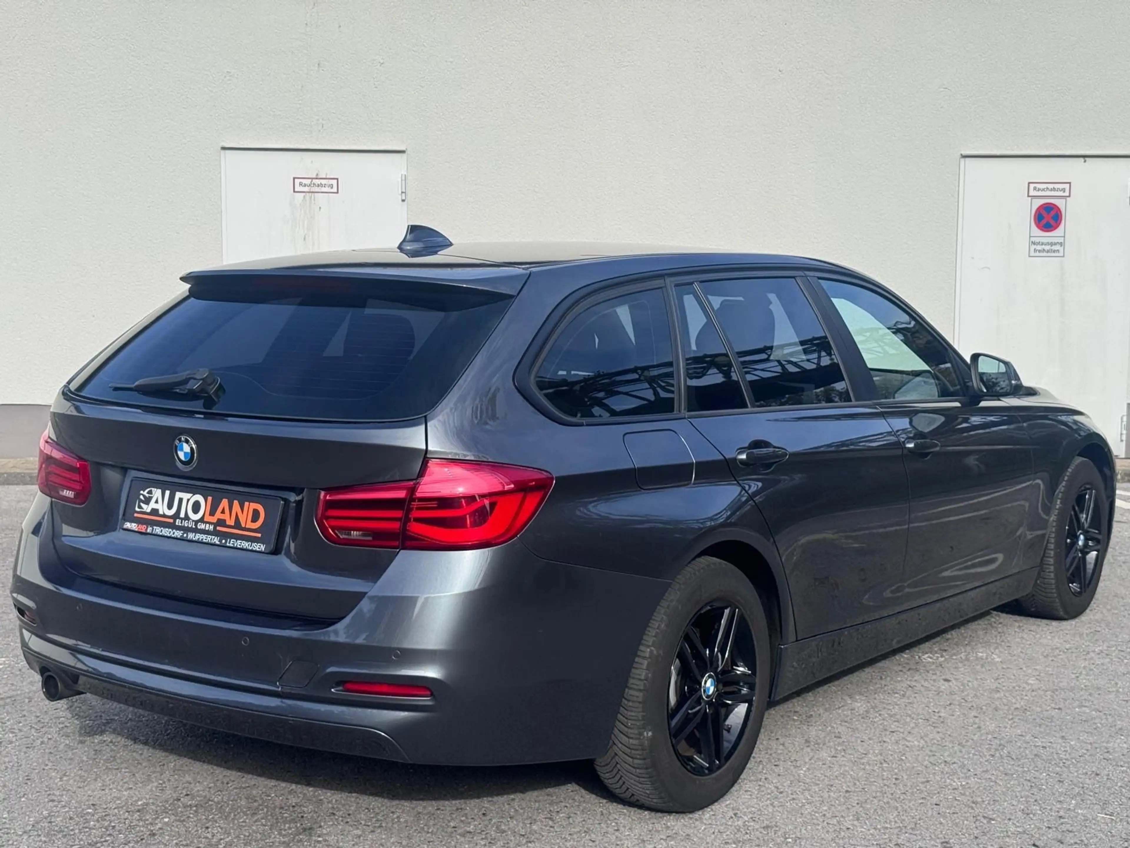 BMW 316 d Advantage*M-PAKET*NAVI*AHK*TEMPO*PDC*HU NEU — photo 11