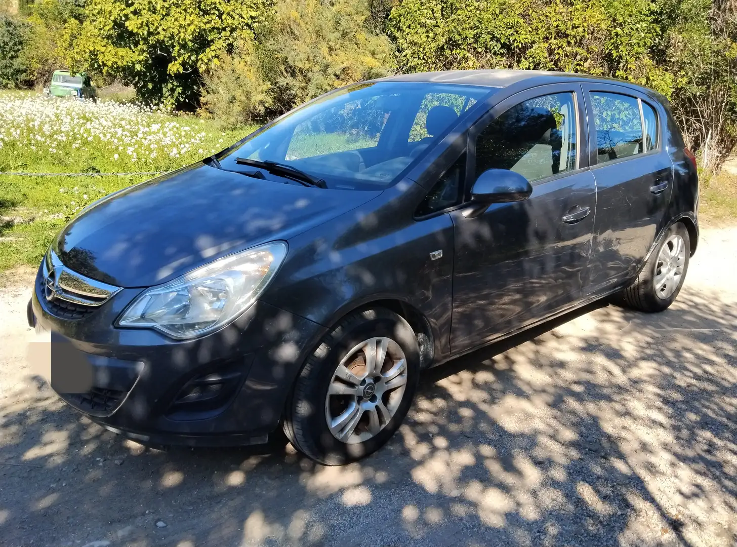 Opel Corsa Corsa 1.4 - 100 ch Twinport Edition Gris - 1