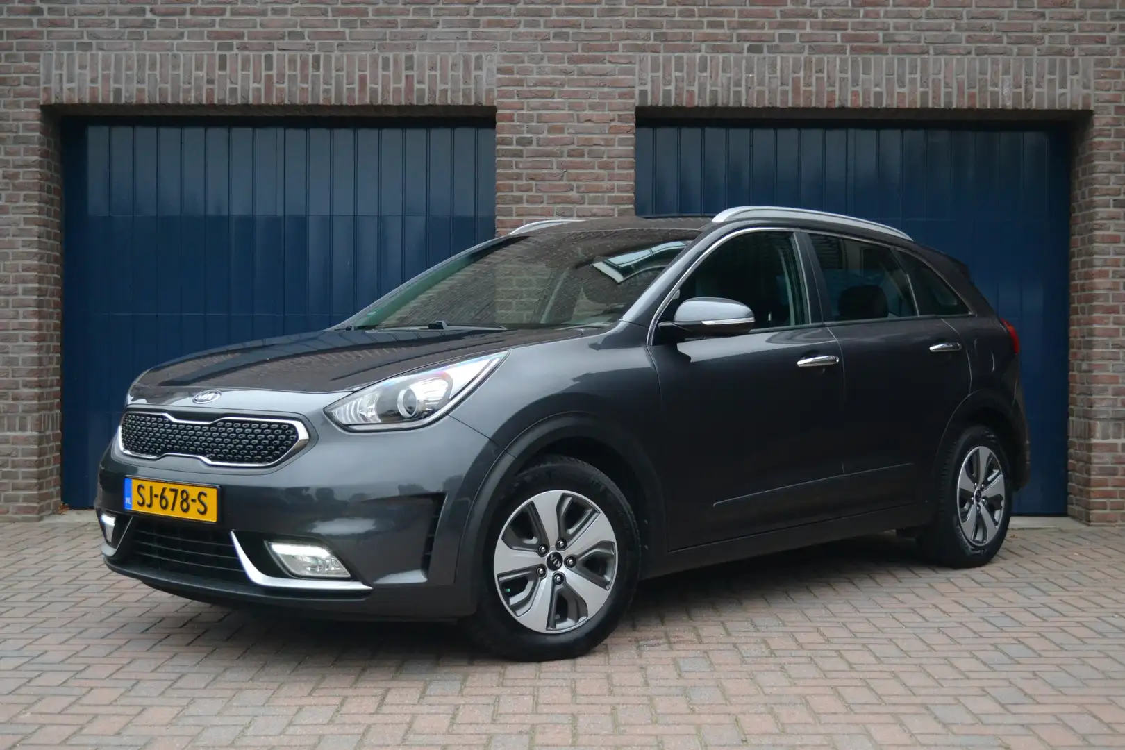 Kia Niro 1.6 GDi Hybrid DynamicLine | Camera | Cruise | Car Gris - 1