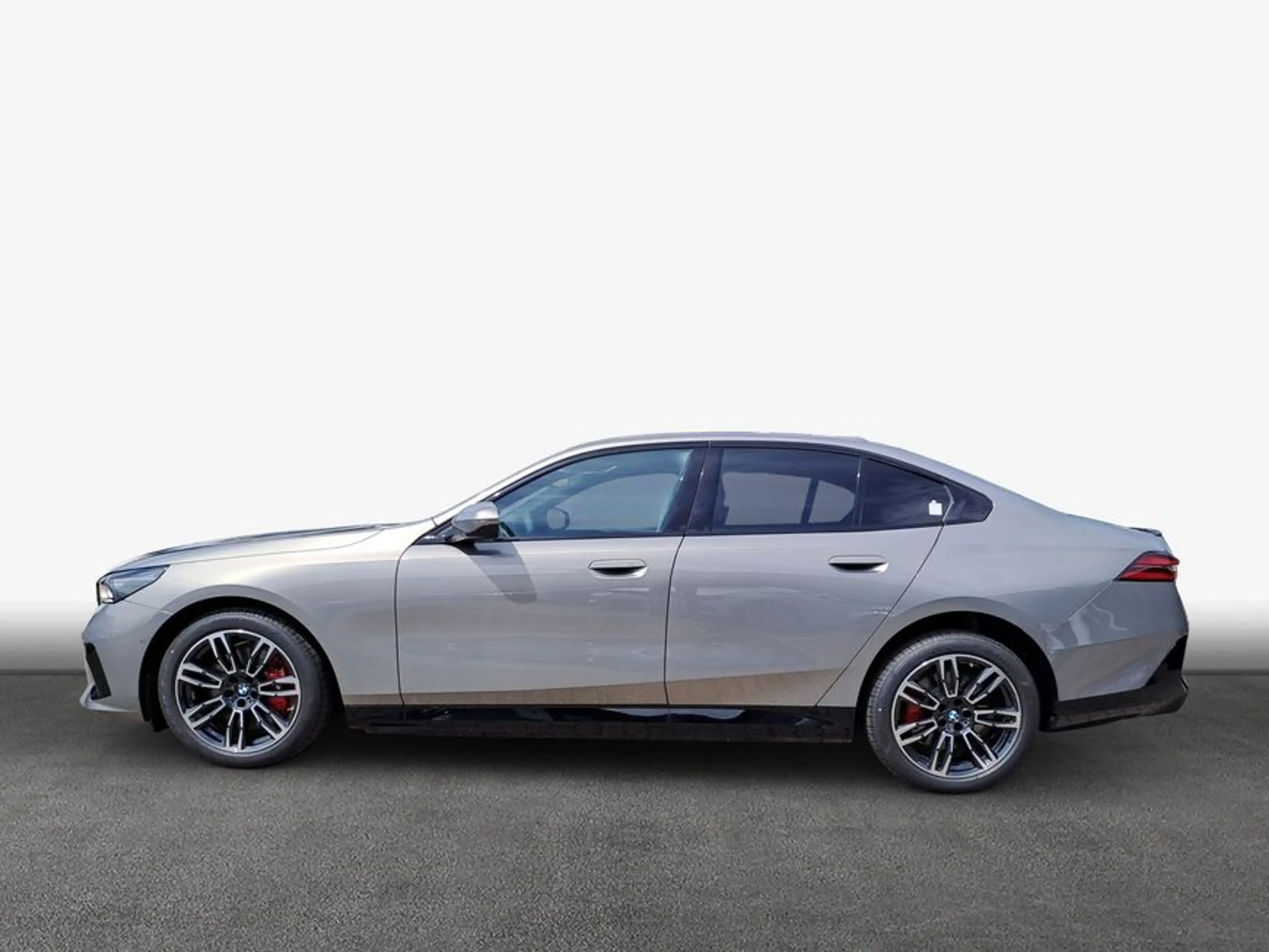 BMW i5 eDrive40 250 kW, 4-türig (Strom) — photo 5