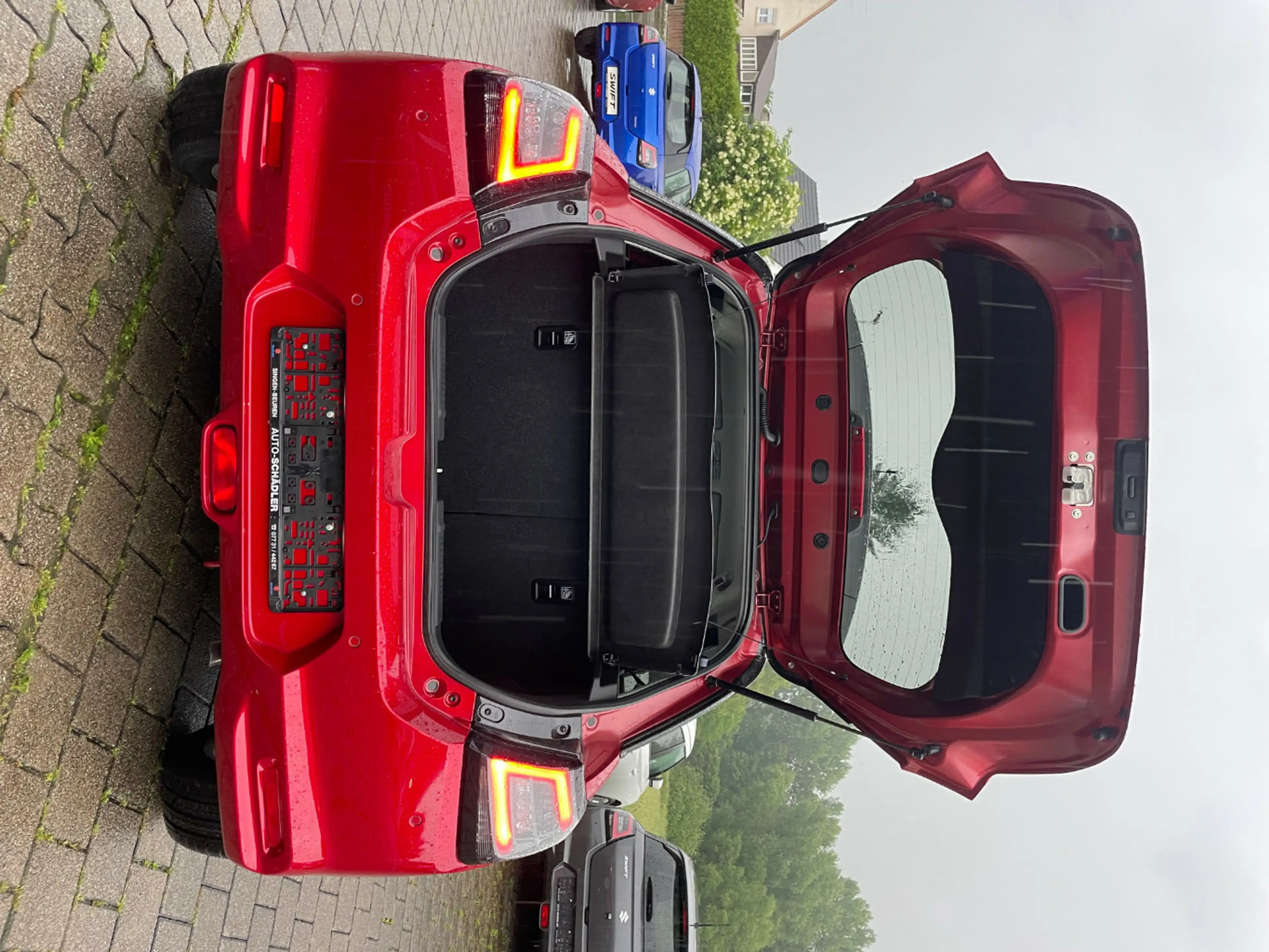 Suzuki Swift 1.2 Dualjet Hybrid 61 kW Comfort — photo 8