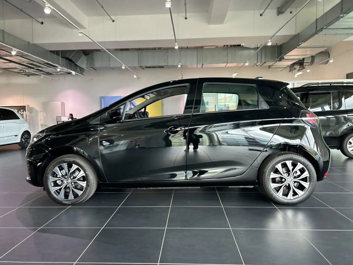 Renault ZOE Evolution Klima Navi Einparkhilfe Sitzheizung Schwarz - 2