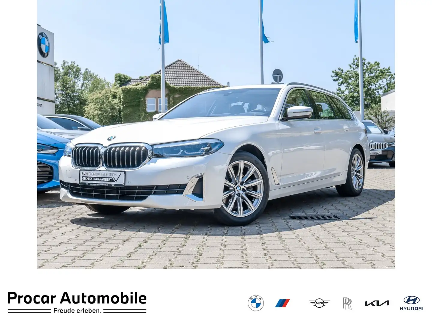 BMW 520 d Luxury Line Pano AHK HuD MemorySitz Standheiz. Blanco - 1