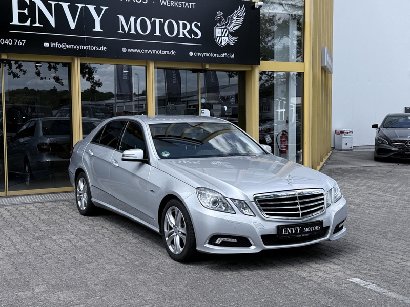Mercedes-Benz E 220 CDI BlueEfficiency KLIMA NAVI XENON Klima Xenon — photo 3