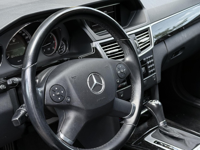 Mercedes-Benz E 220 CDI BlueEfficiency KLIMA NAVI XENON Klima Xenon — photo 15