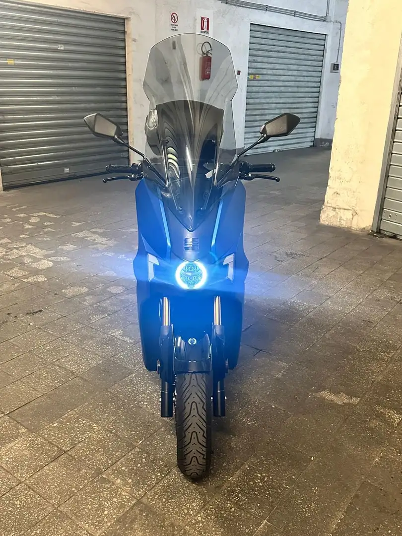 SEAT MO Performance Azul - 1