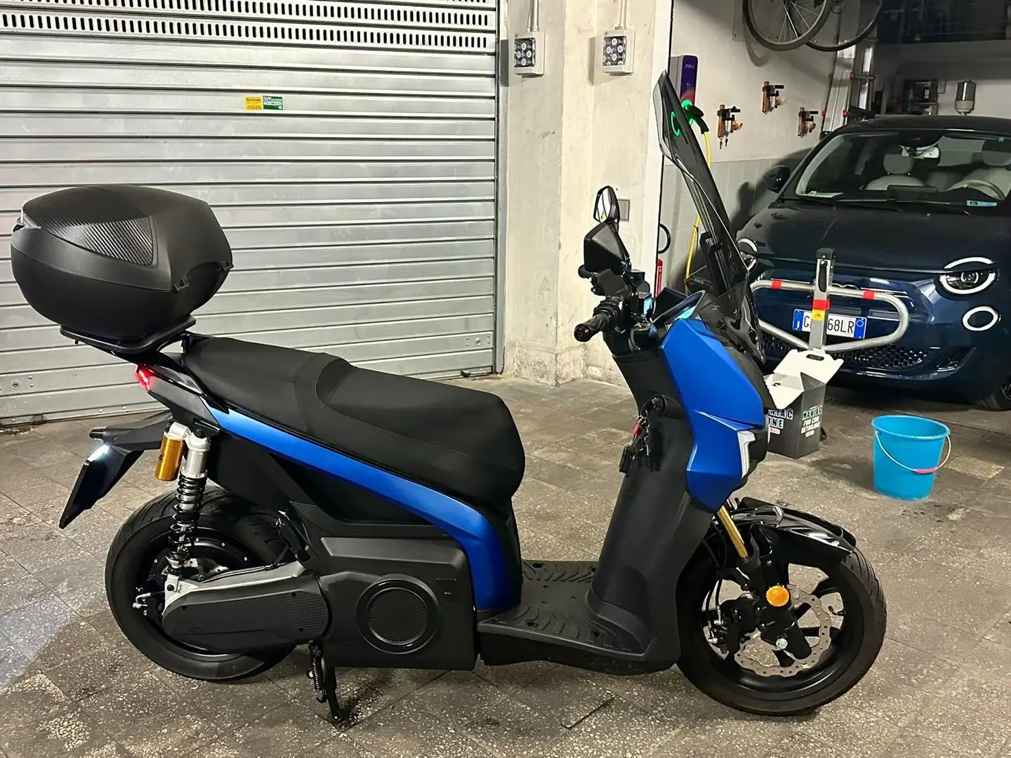 SEAT MO Performance Azul - 2