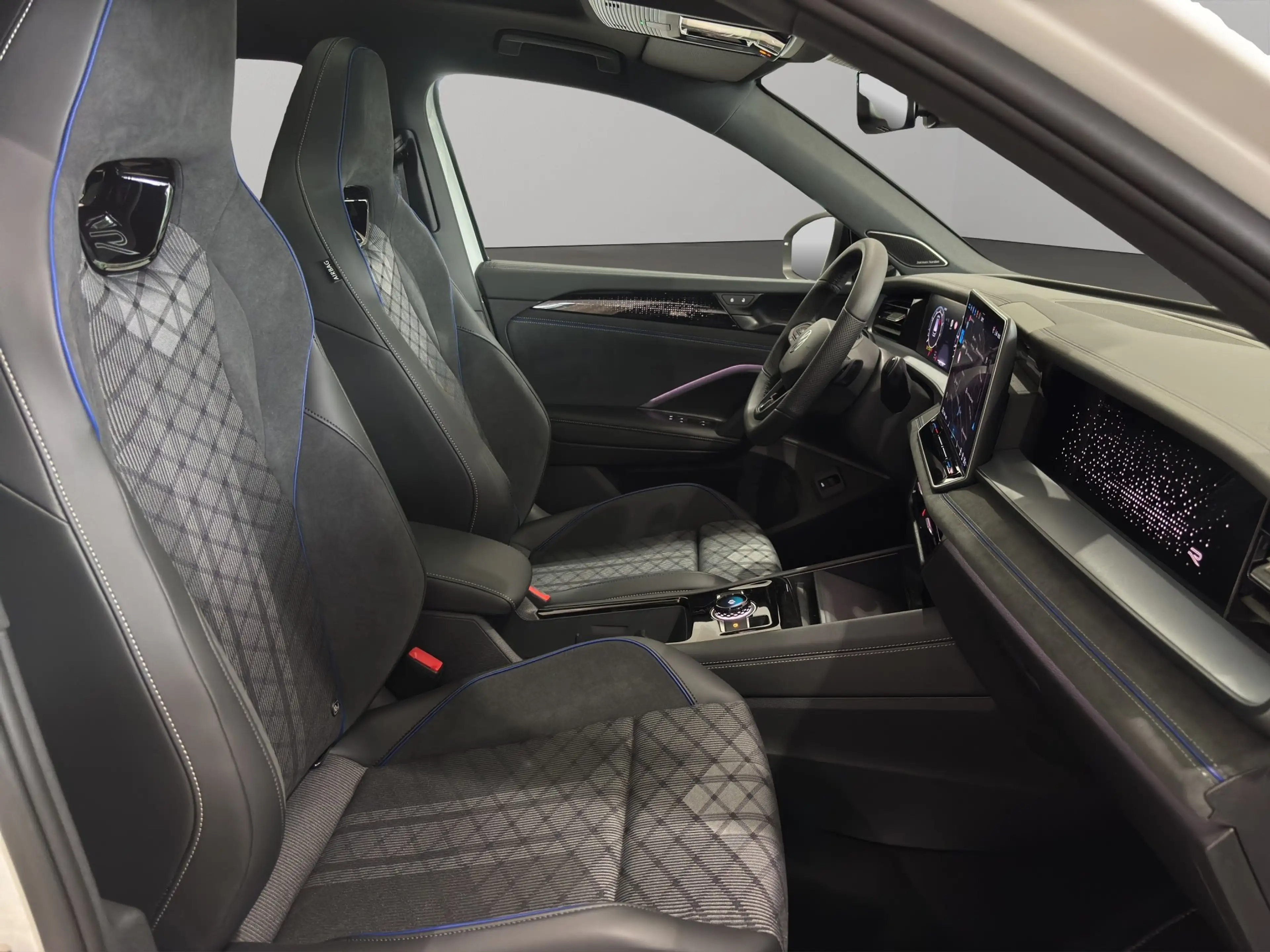 Volkswagen Tayron R-Line (WR/AHK/BlackStyle) 2.0 l TSI 4MOTION 7-Gan — photo 7