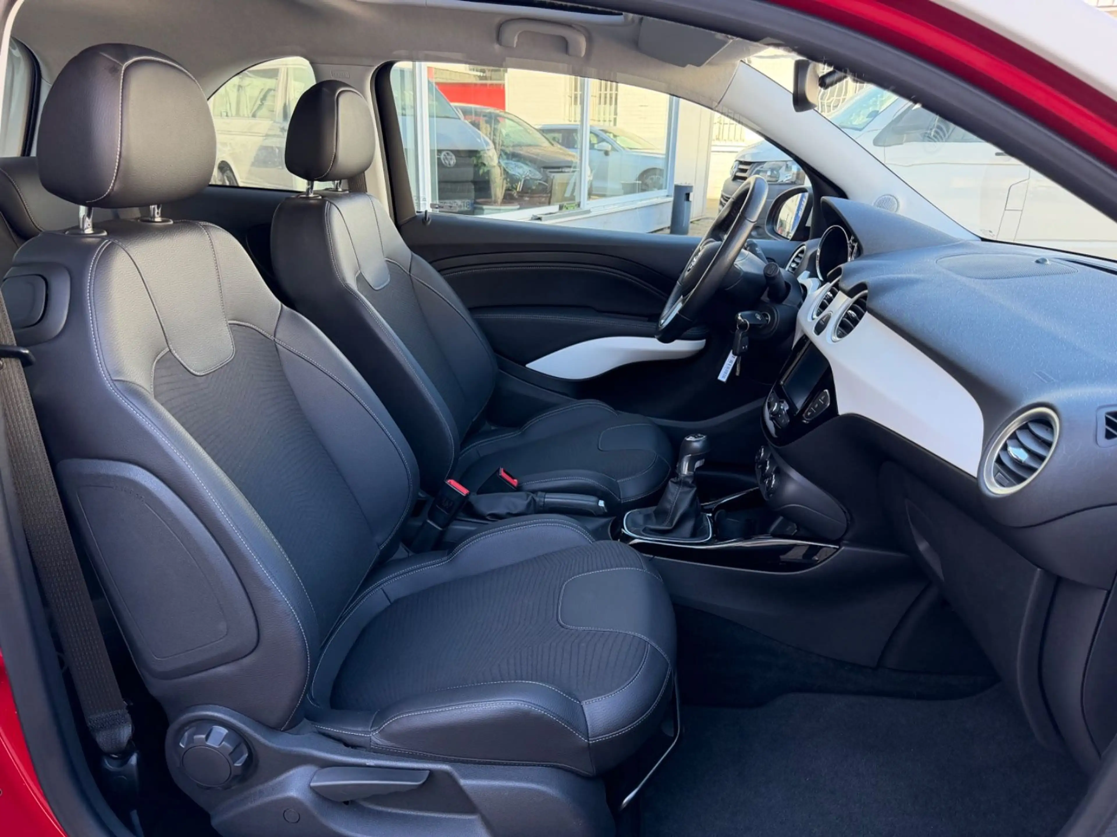 Opel Adam Glam — photo 15