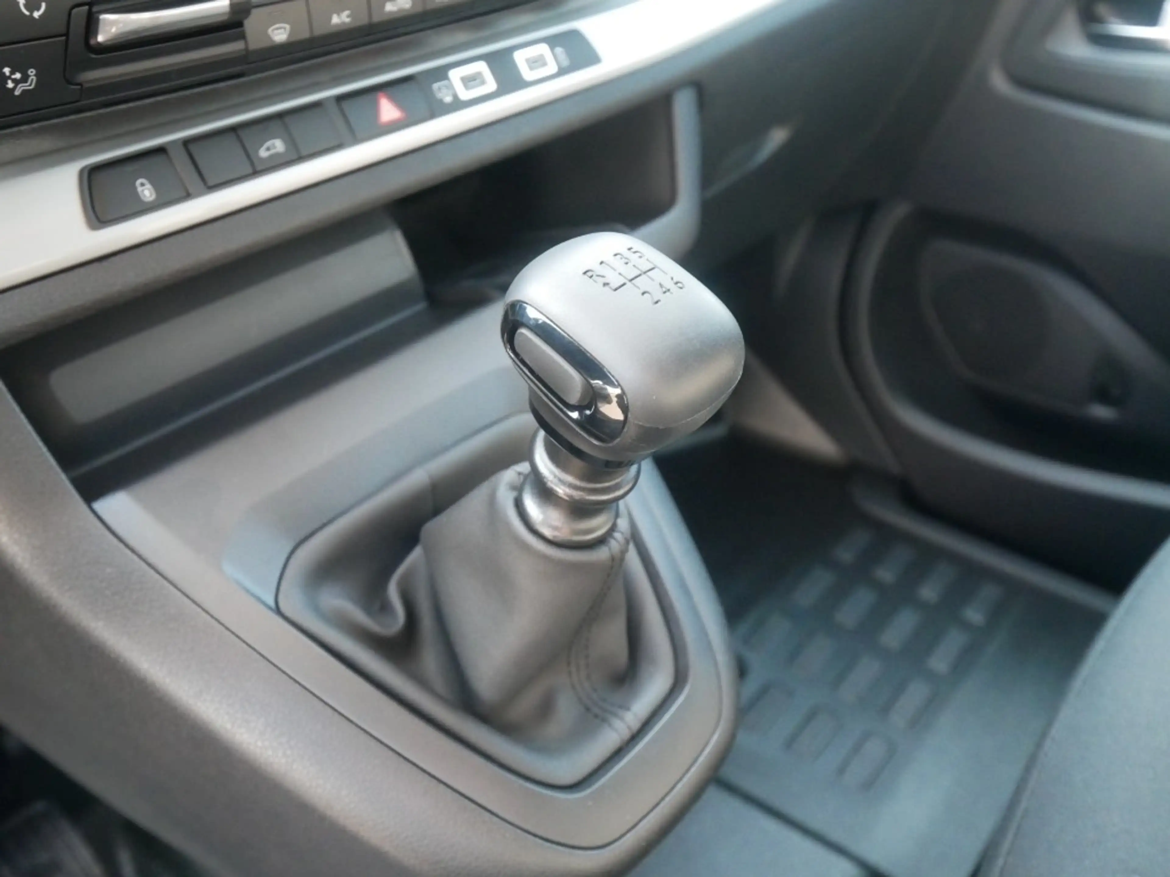 Fiat Scudo KAWA XL L3 2.2 150 PS MT6 COMFORT SURROUND VIEW — photo 10