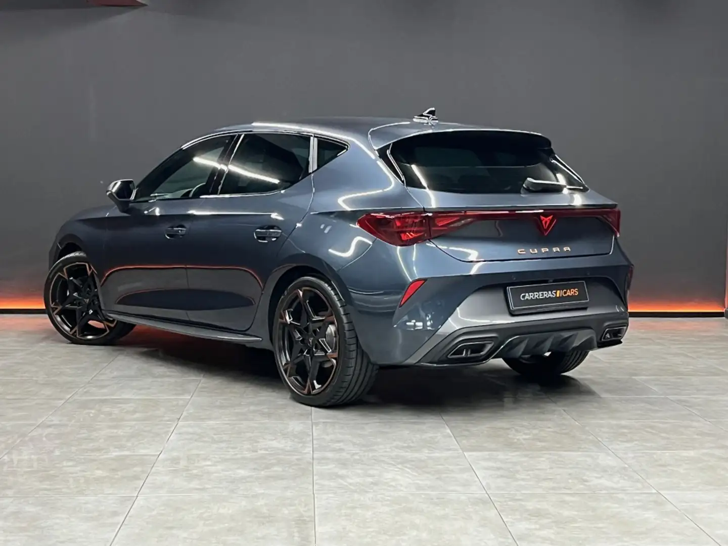CUPRA Leon 1.5 ETSI Tech Edition DSG 110Kw Grigio - 2