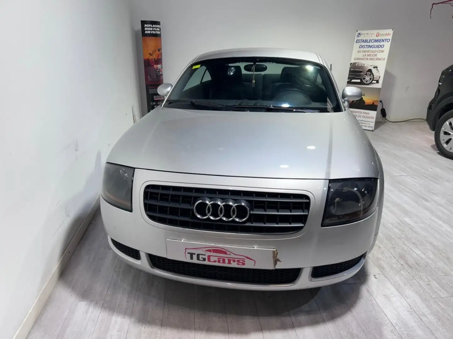 Audi TT Coupé 1.8T 180 Gris - 1