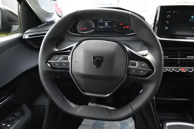 Peugeot 208 view 20