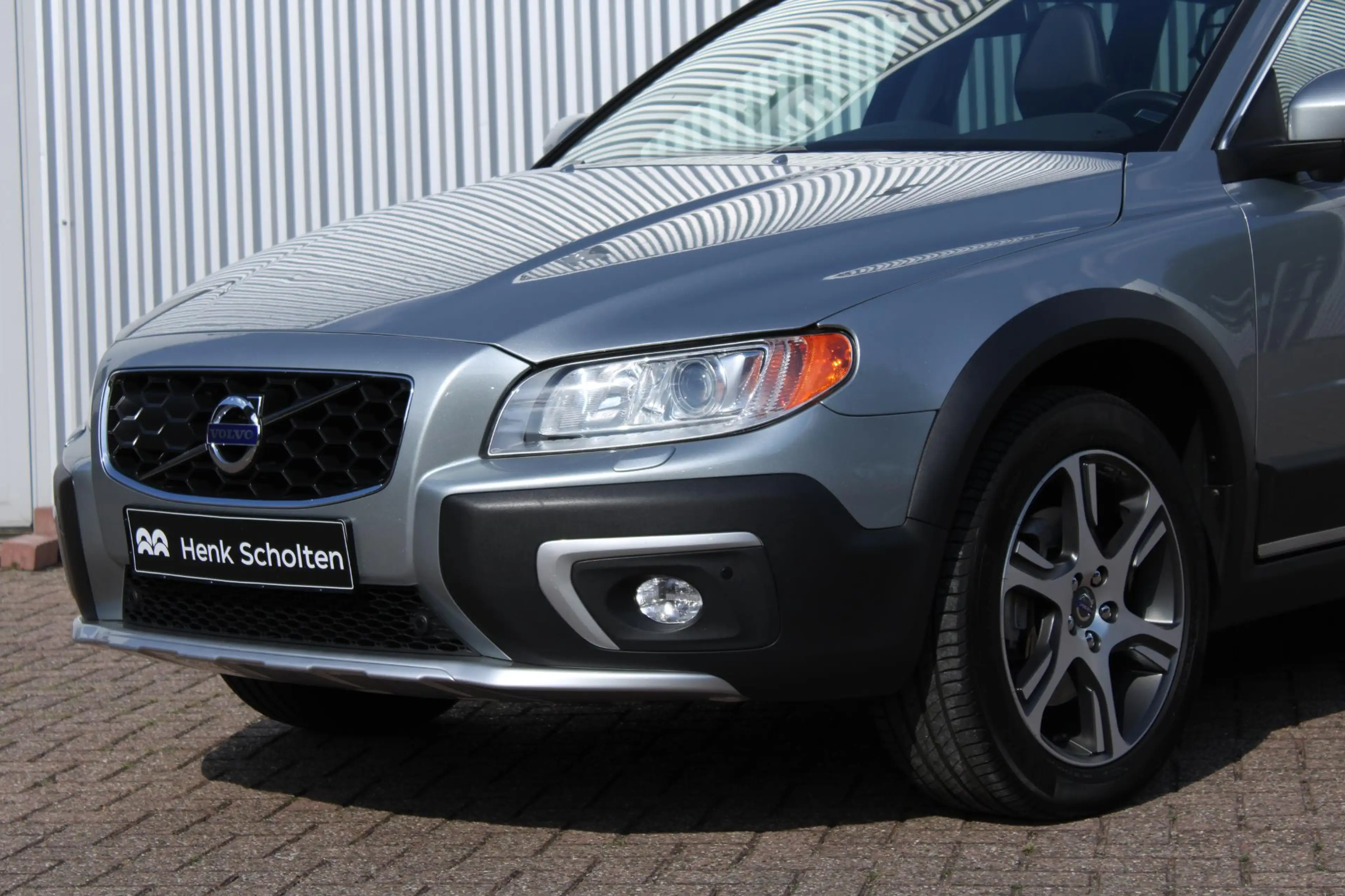 Volvo XC70 T5 FWD Nordic+ | Origineel Nederlands geleverd | D — photo 2