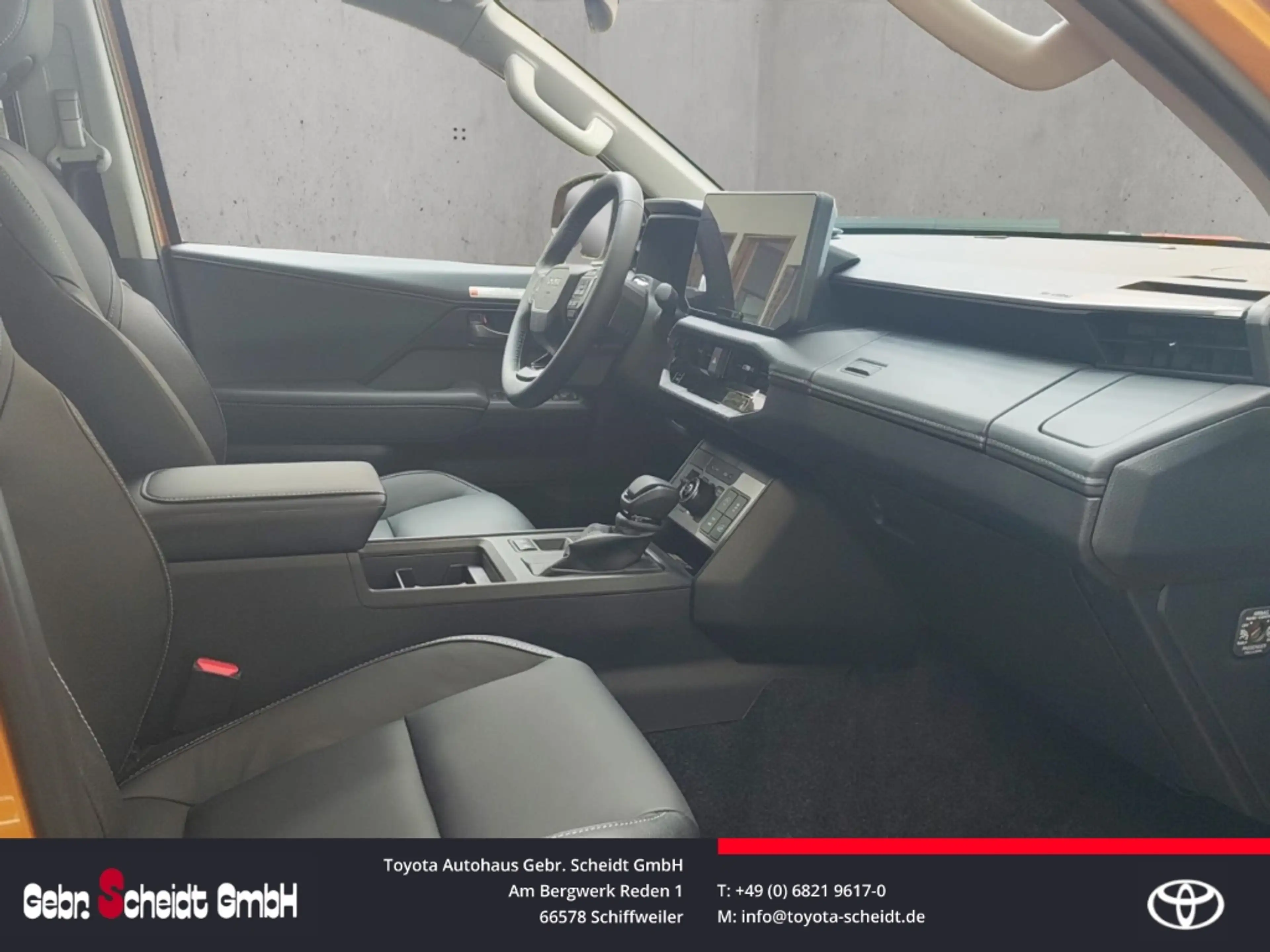 Toyota Hilux Double Cab Invincible 2,8-l-D-4D, 150 kW (204 PS) — photo 7