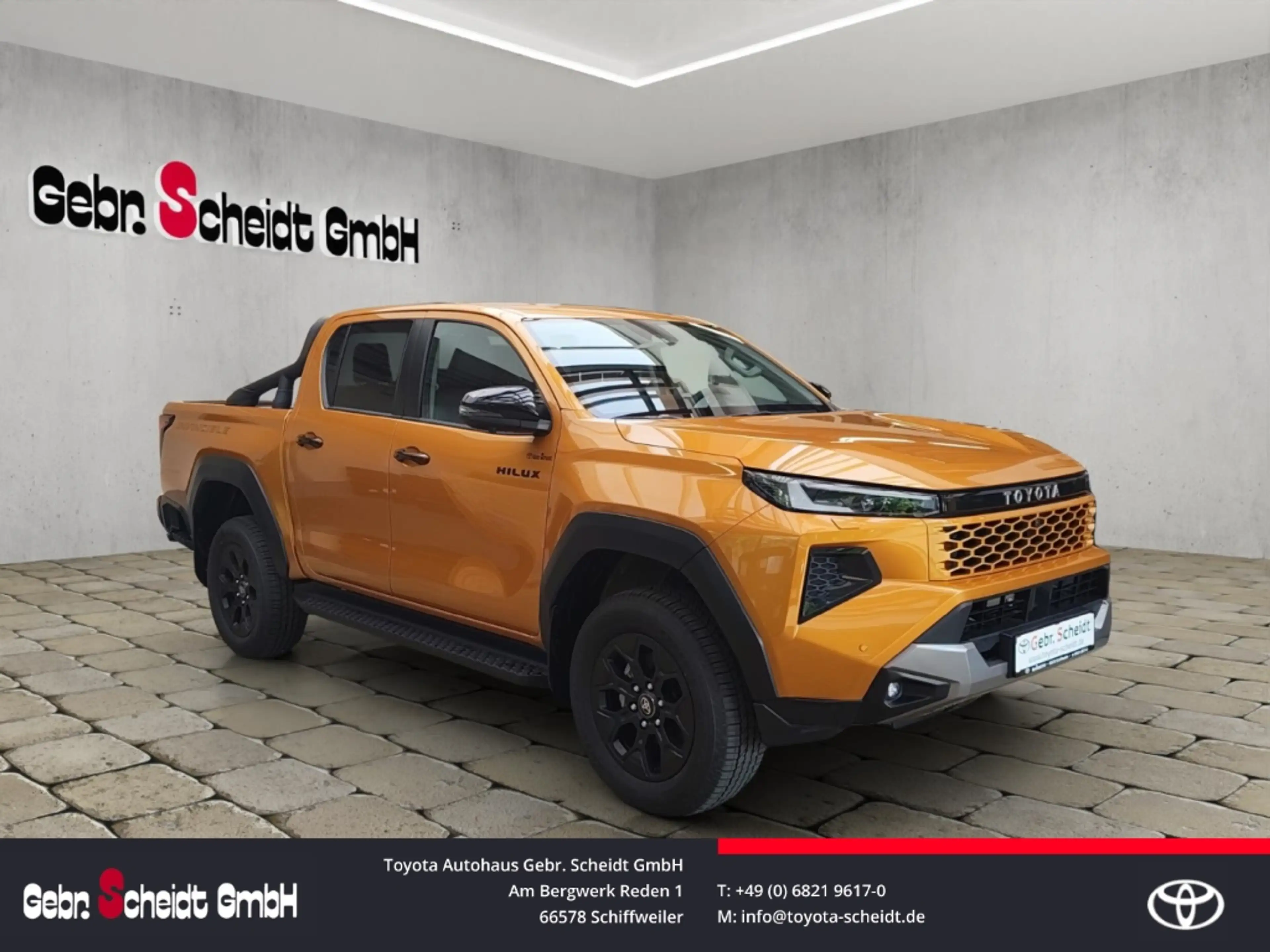 Toyota Hilux Double Cab Invincible 2,8-l-D-4D, 150 kW (204 PS) — photo 6