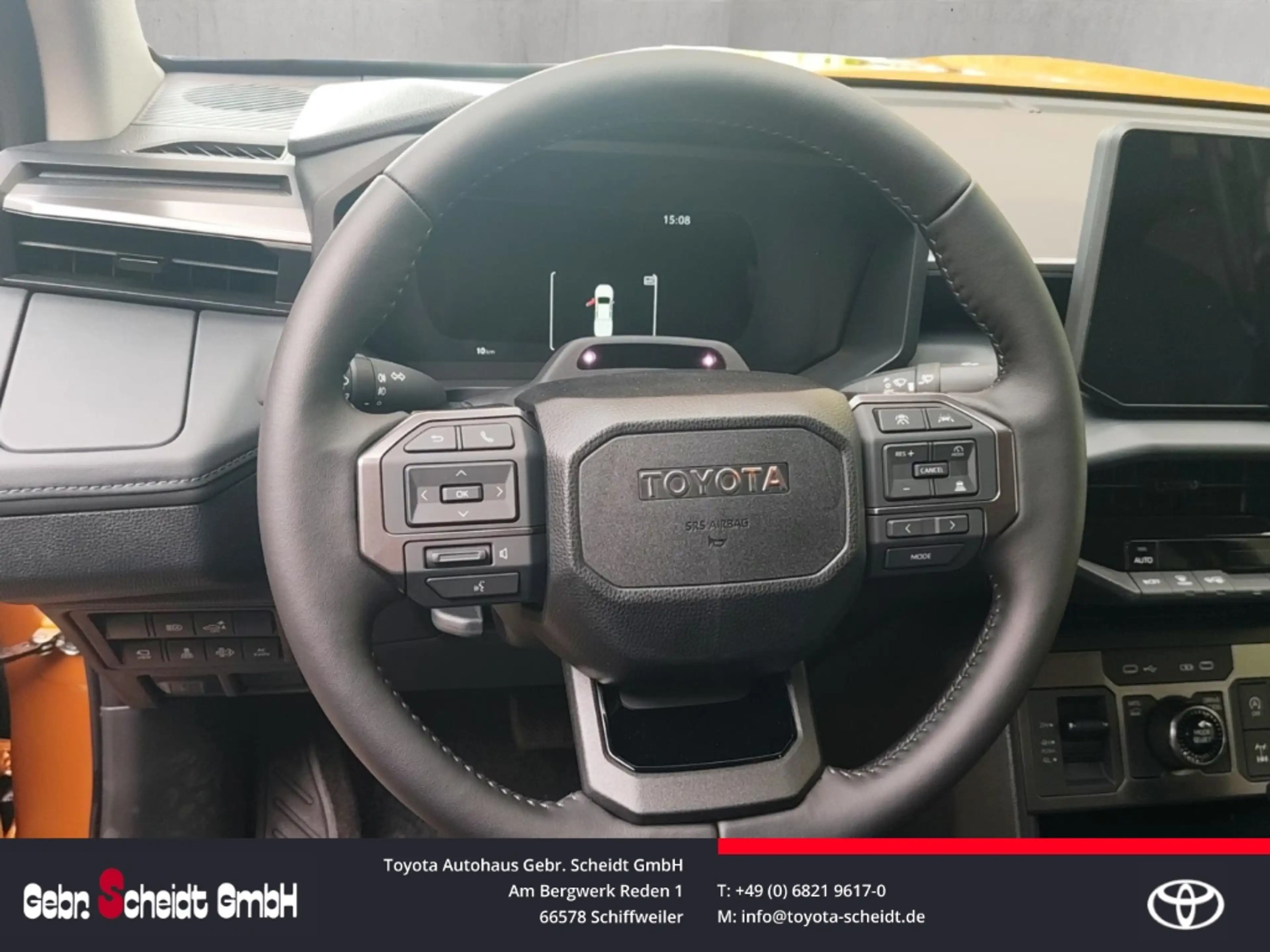Toyota Hilux Double Cab Invincible 2,8-l-D-4D, 150 kW (204 PS) — photo 15