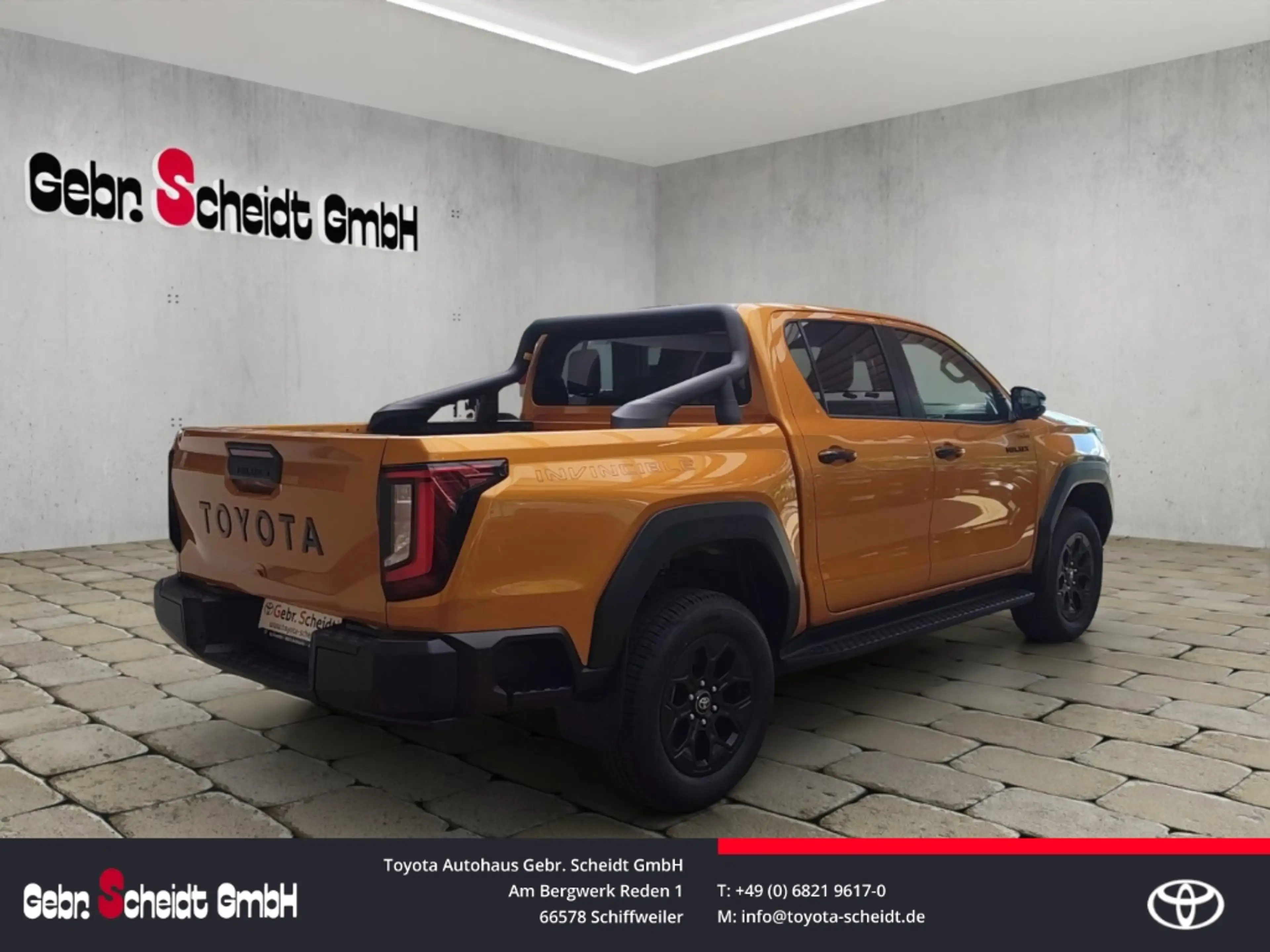 Toyota Hilux Double Cab Invincible 2,8-l-D-4D, 150 kW (204 PS) — photo 4