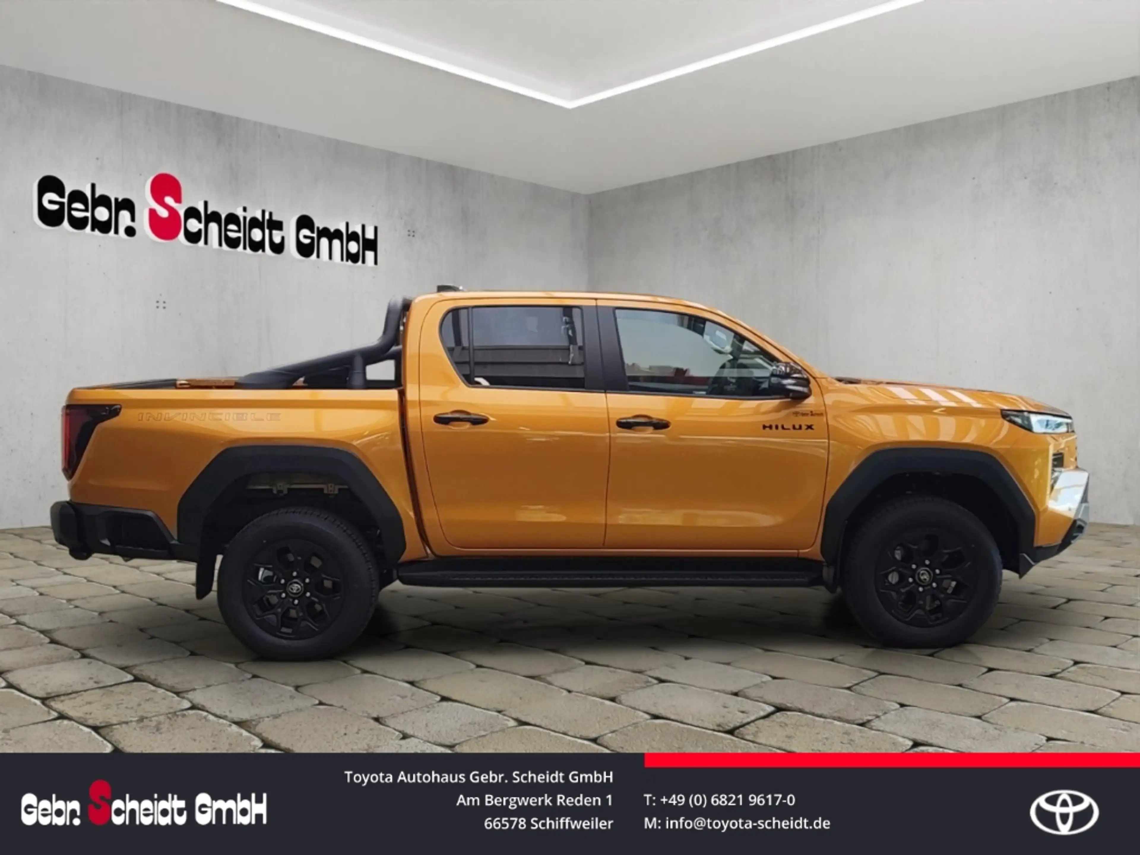 Toyota Hilux Double Cab Invincible 2,8-l-D-4D, 150 kW (204 PS) — photo 5