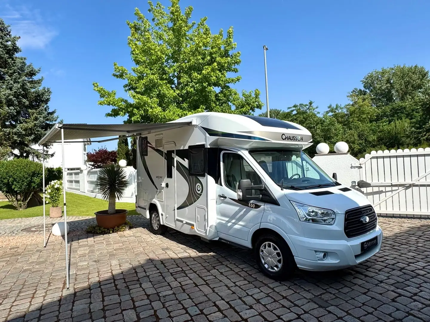 Chausson 530 Welcome VIP/5,99m/Solar/Kamera/Rad/TVHubbett Weiß - 1