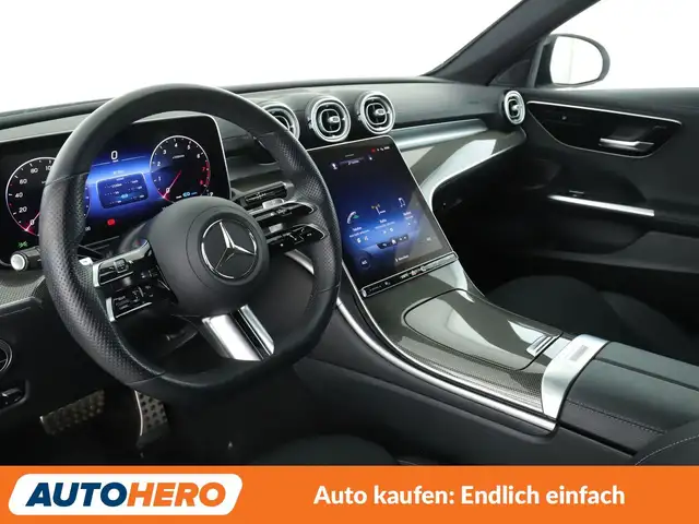 Mercedes-Benz C-Class view 11
