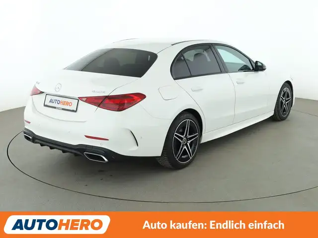 Mercedes-Benz C-Class view 6