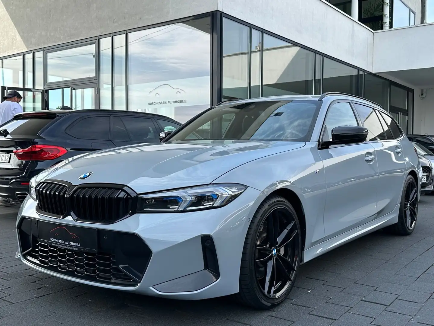 BMW 330 d xDrive Touring M Sport | Head-Up | Kamera Gris - 1